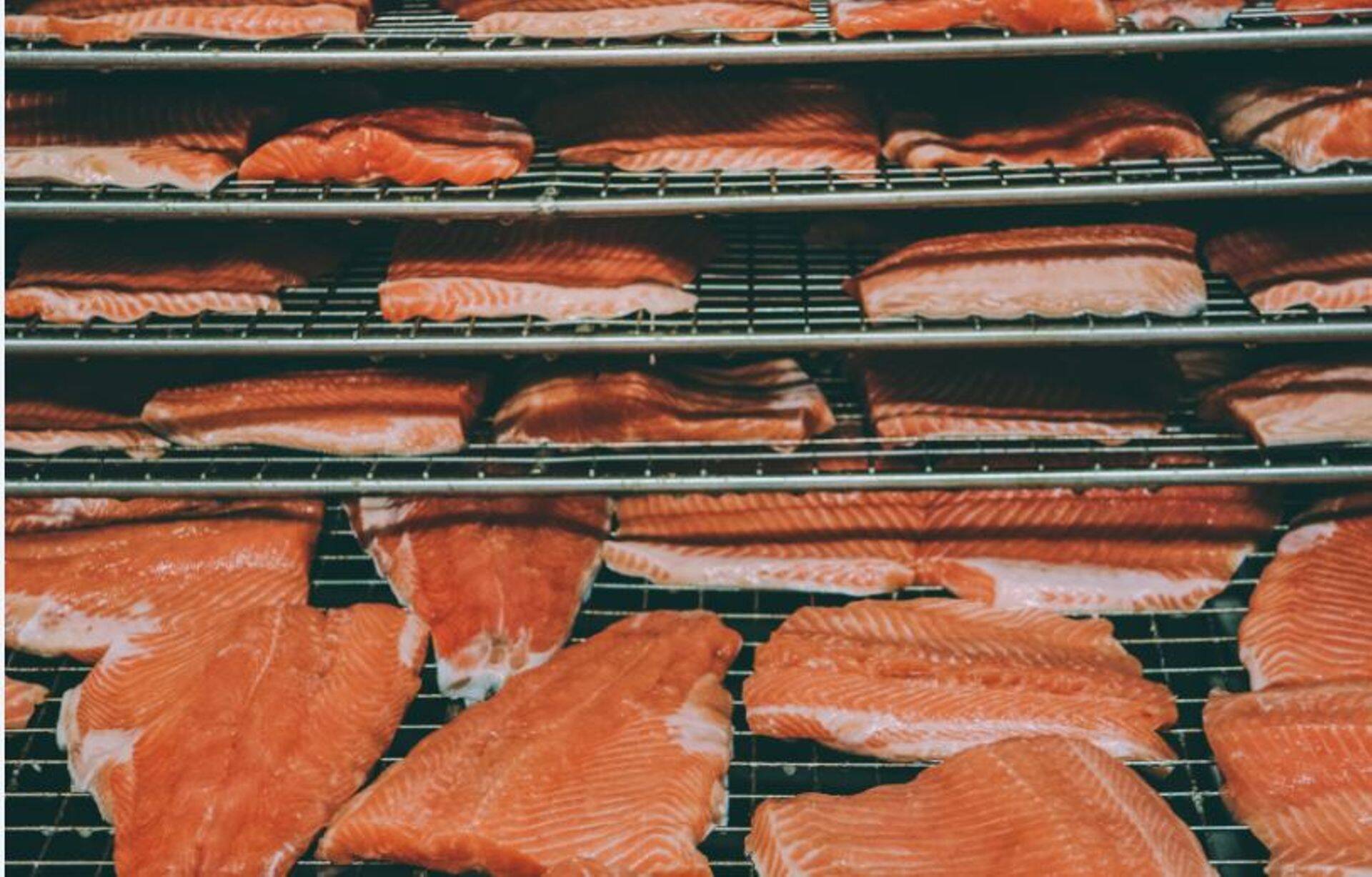 Kodumaine kalatootmisettevõte PRFoods toetab Saaremaa meedikuid.