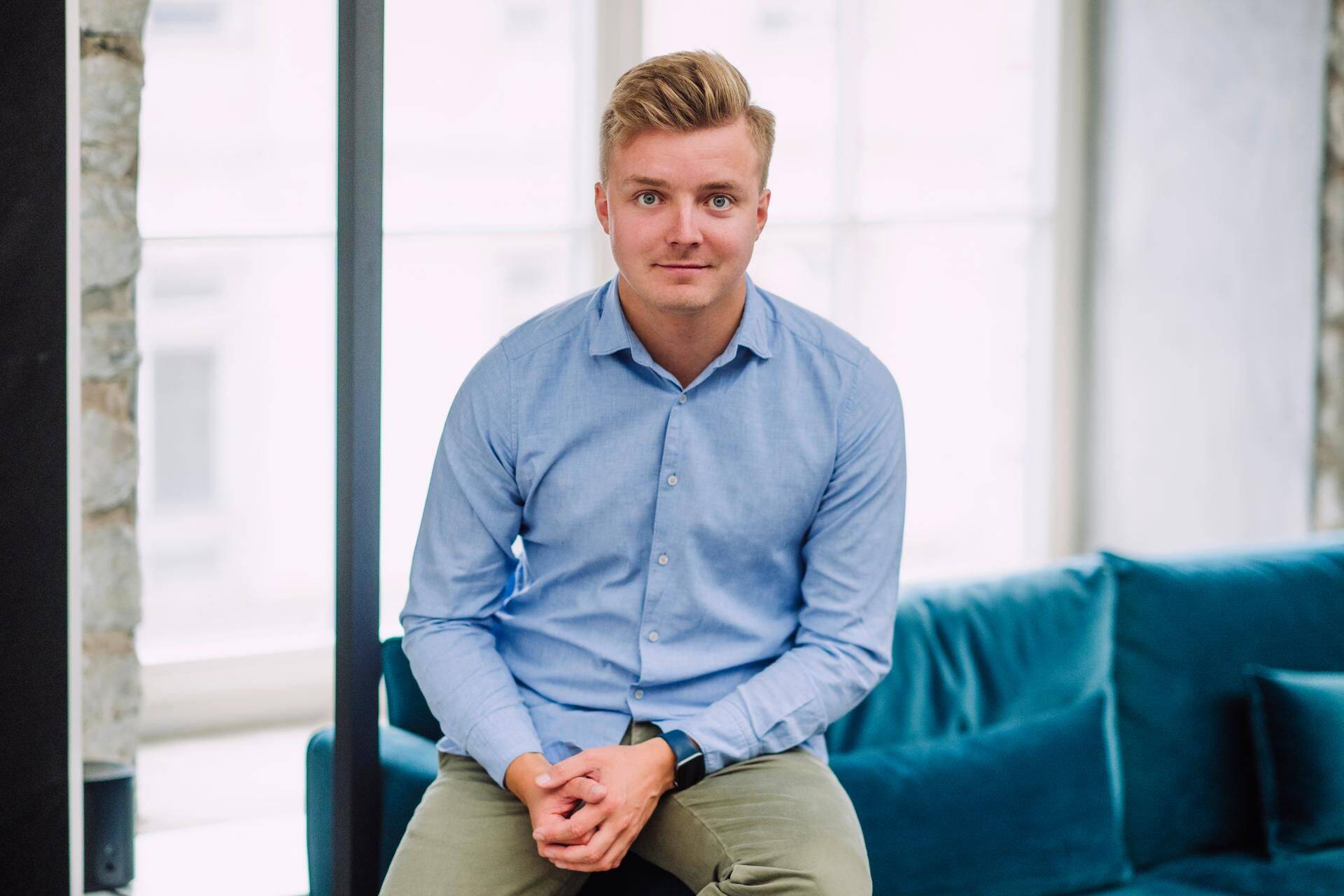 "Mul on hea meel näha, et jõutakse tagasi arusaama juurde, et tehnoloogiad arendatakse probleemidele lahenduste leidmiseks, mitte vastupidi," sõnas Veriffi kaasasutaja ja tegevjuht Kaarel Kotkas.