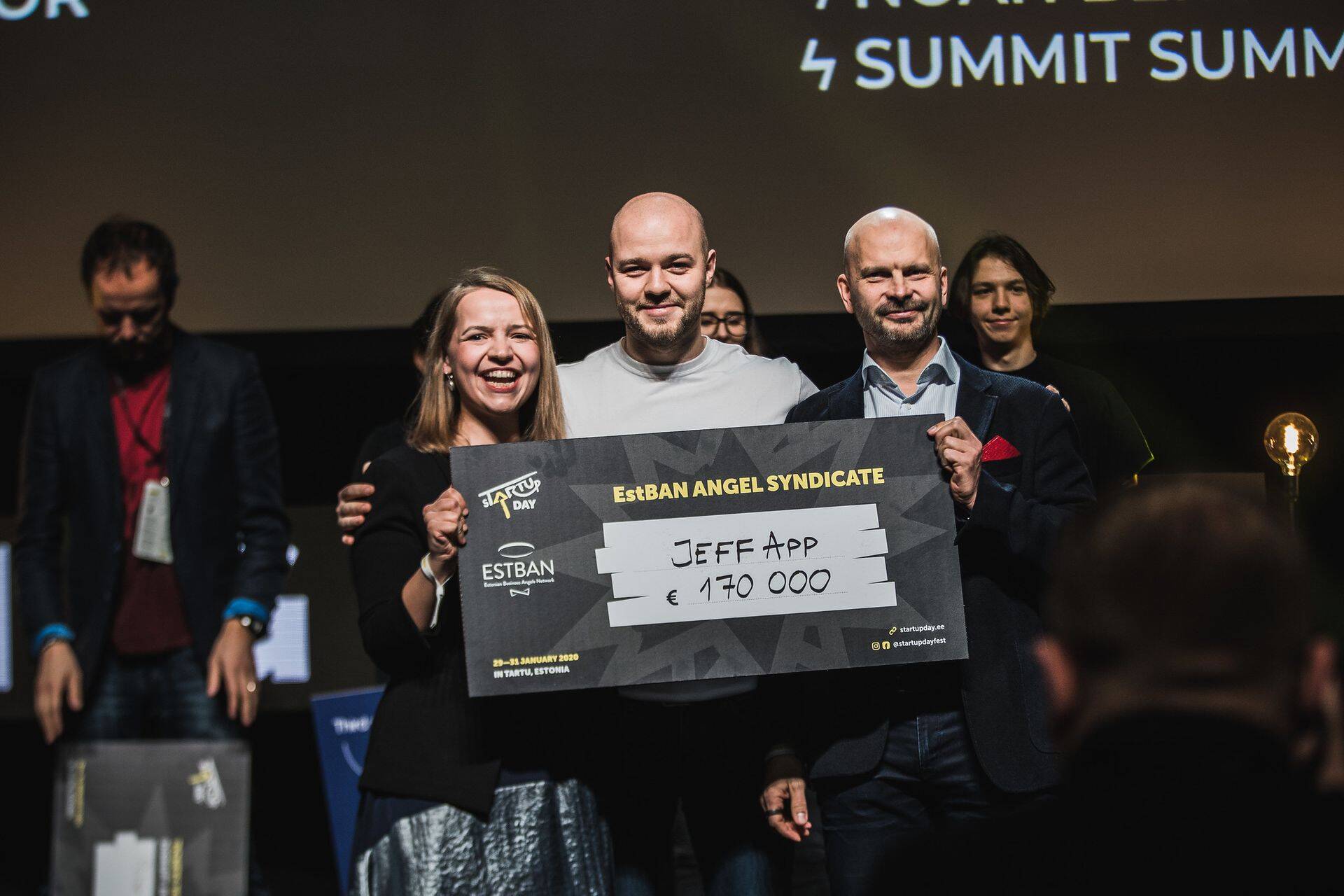 Mullu võitis pitching-võistluse Jeff App meeskond.