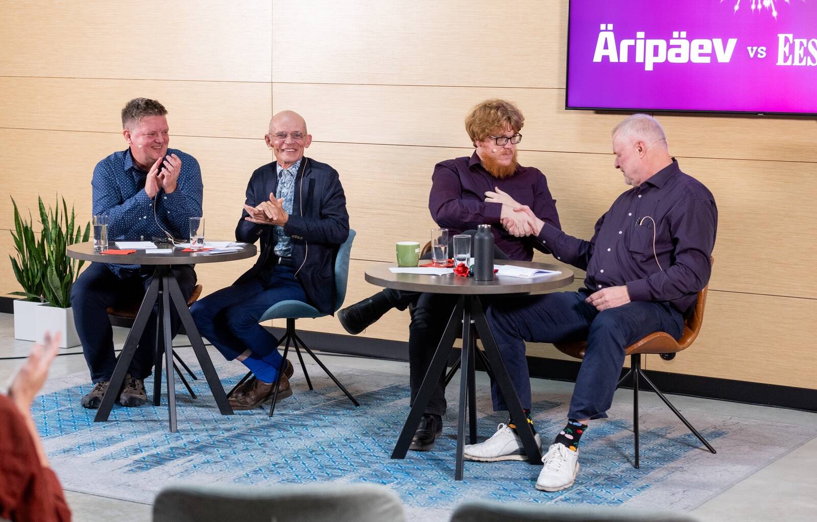 Meelis Mandel, Igor Rõtov, Märt Belkin ja Hans H. Luik mälumängusaate salvestusel.