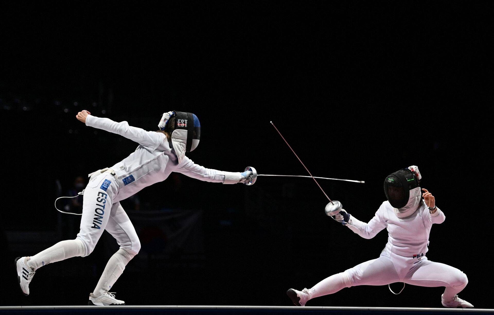 Irina Embrich (vasakul) olümpiafinaalis.