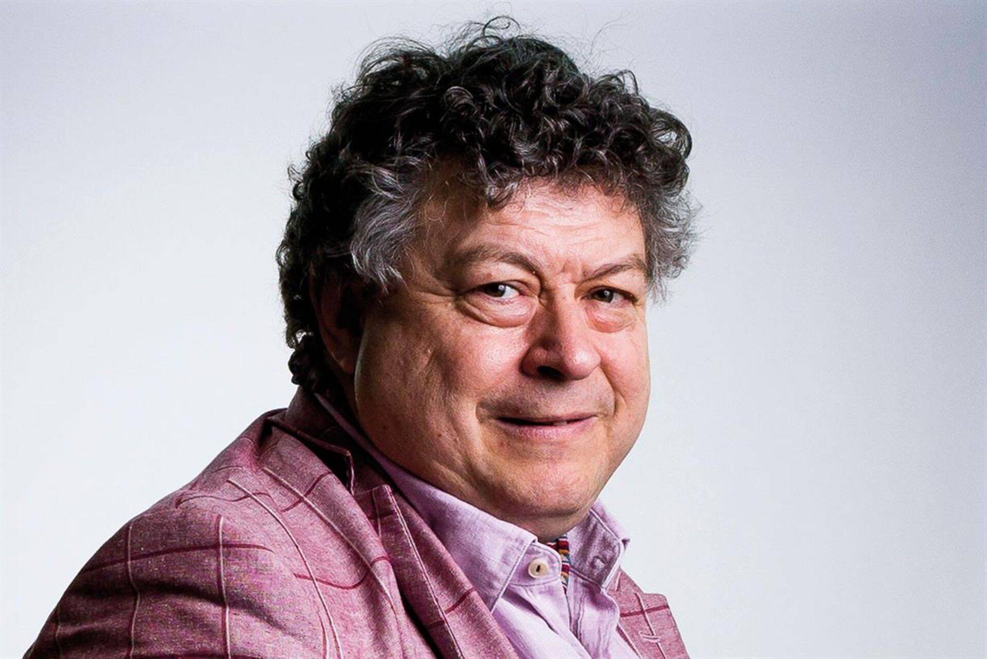 Rory Sutherland esineb turunduskonverentsil Password 2021.