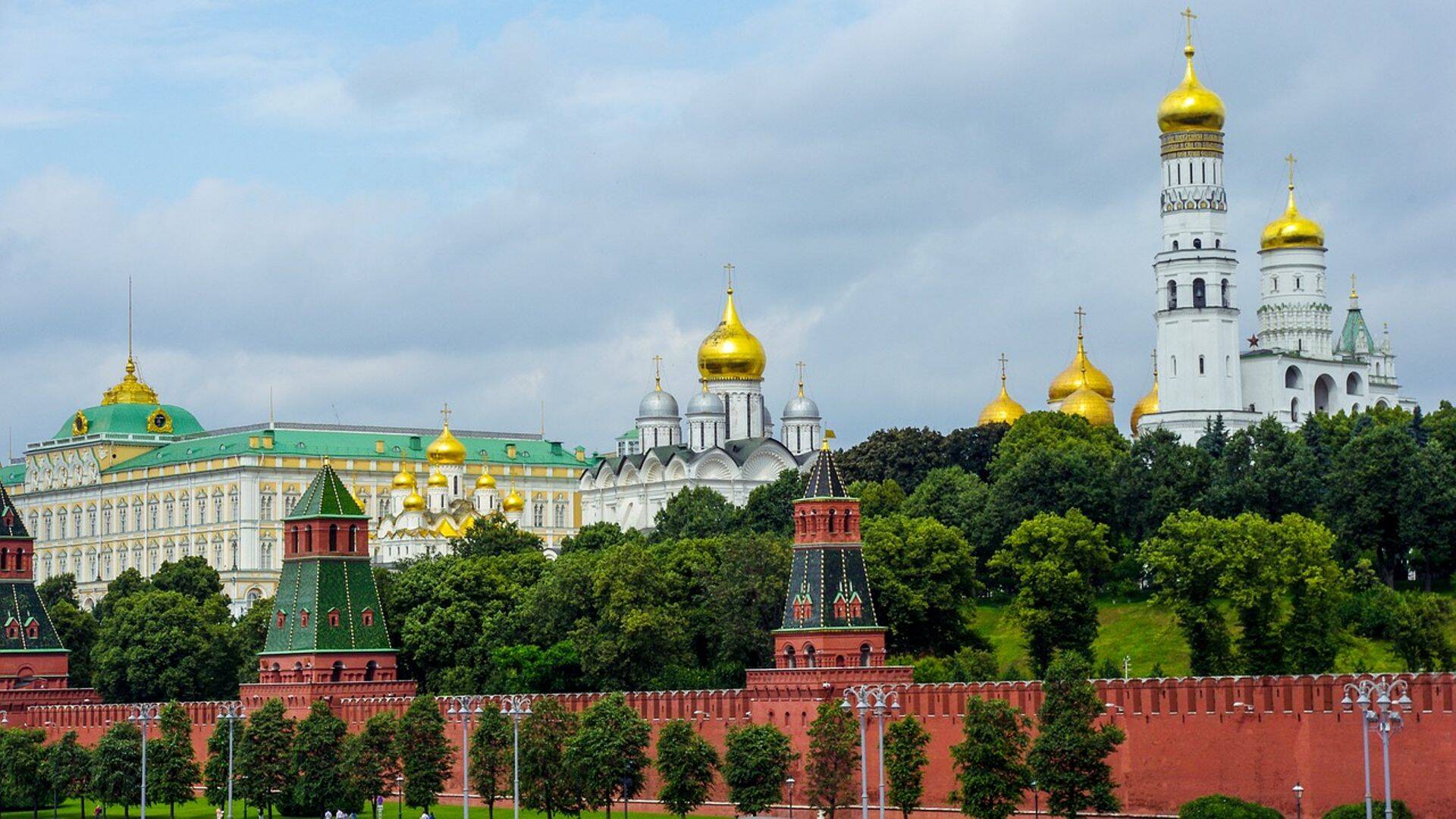 Эстония - в топ-10 стран по числу поездок в Россию