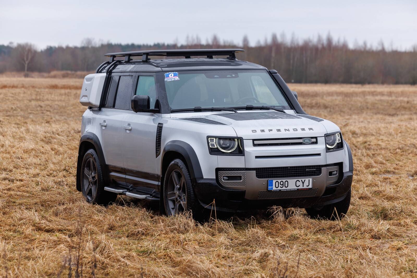 29VEB2024 Autotest Land Rover Defender . Testi tegi Urmas Vaino . Foto autor Raul Mee