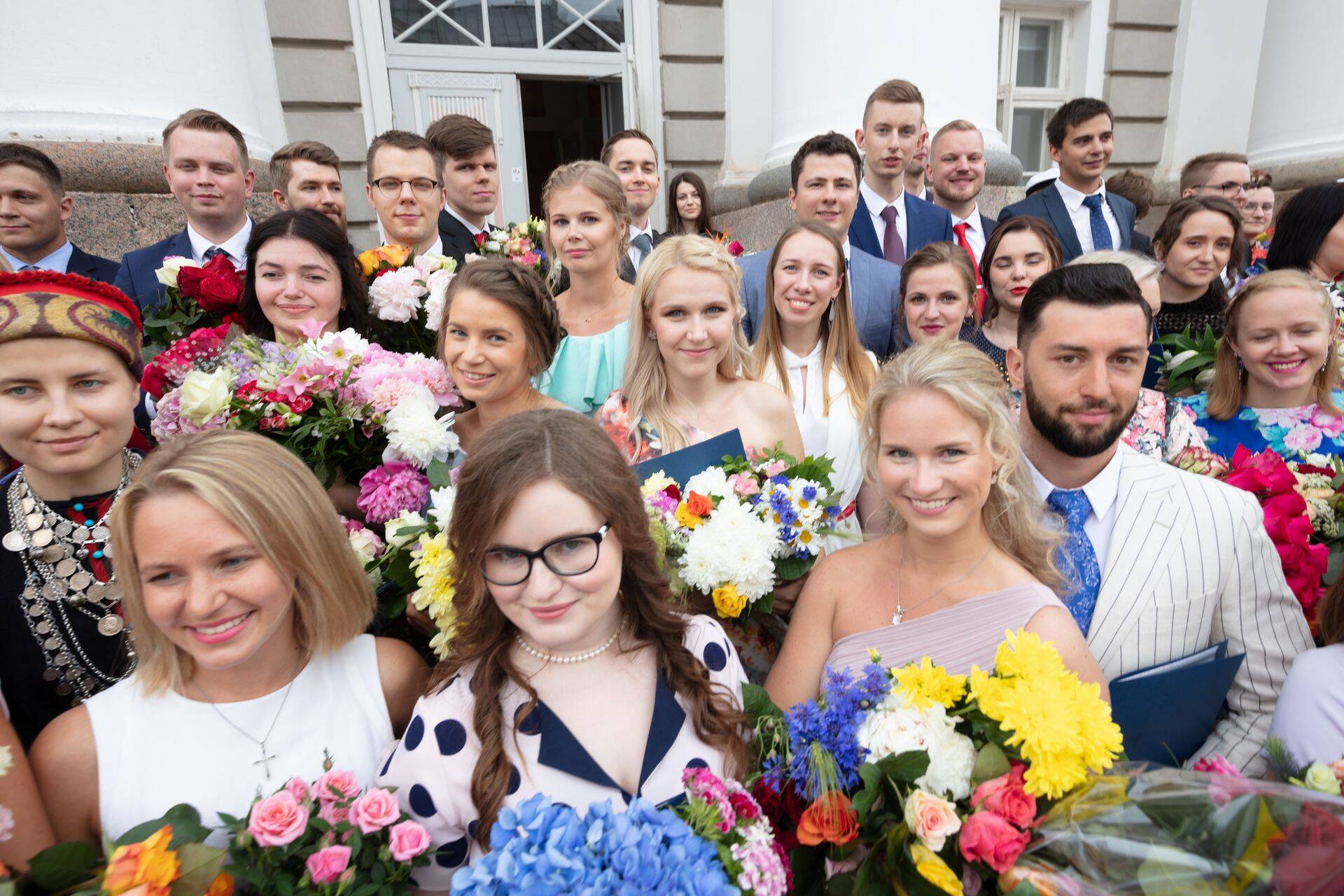 Tartu Ülikooli lõpetajad.