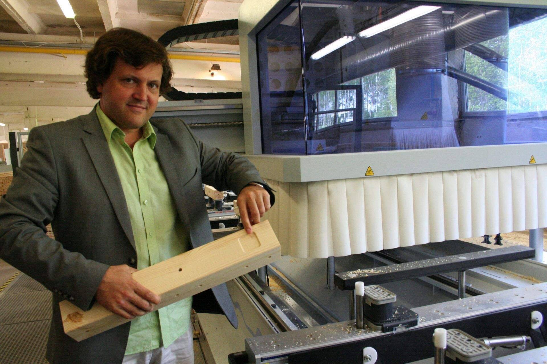 управляющий Suwem, Вильяр Рэпп