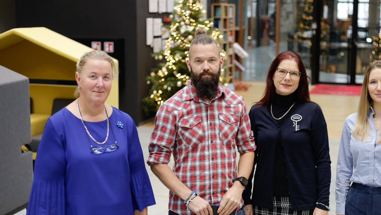 Heli Raidve, Remo Ojaste, Helge Alt ja Anna Tarnašinskaja.