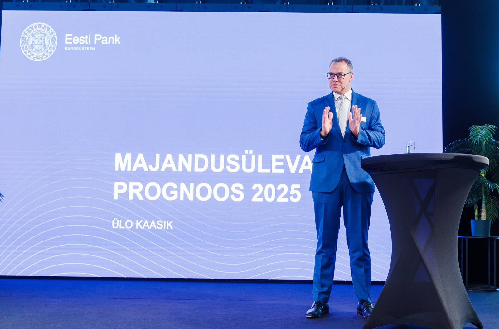 Värskest majandusprognoosist teeb teisipäeva hommikul juttu Eesti Panga asepresident Ülo Kaasik.