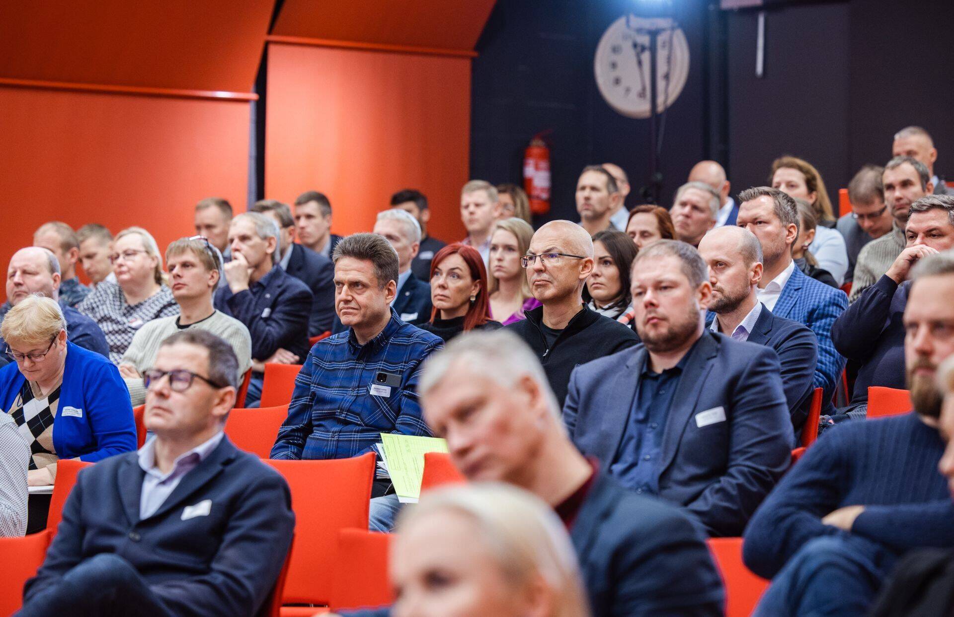 Mullu osales IKT aastakonverentsil üle 120 inimese – ettevõtete juhte, omanikke, äriarenduse ja IT-ala juhte.