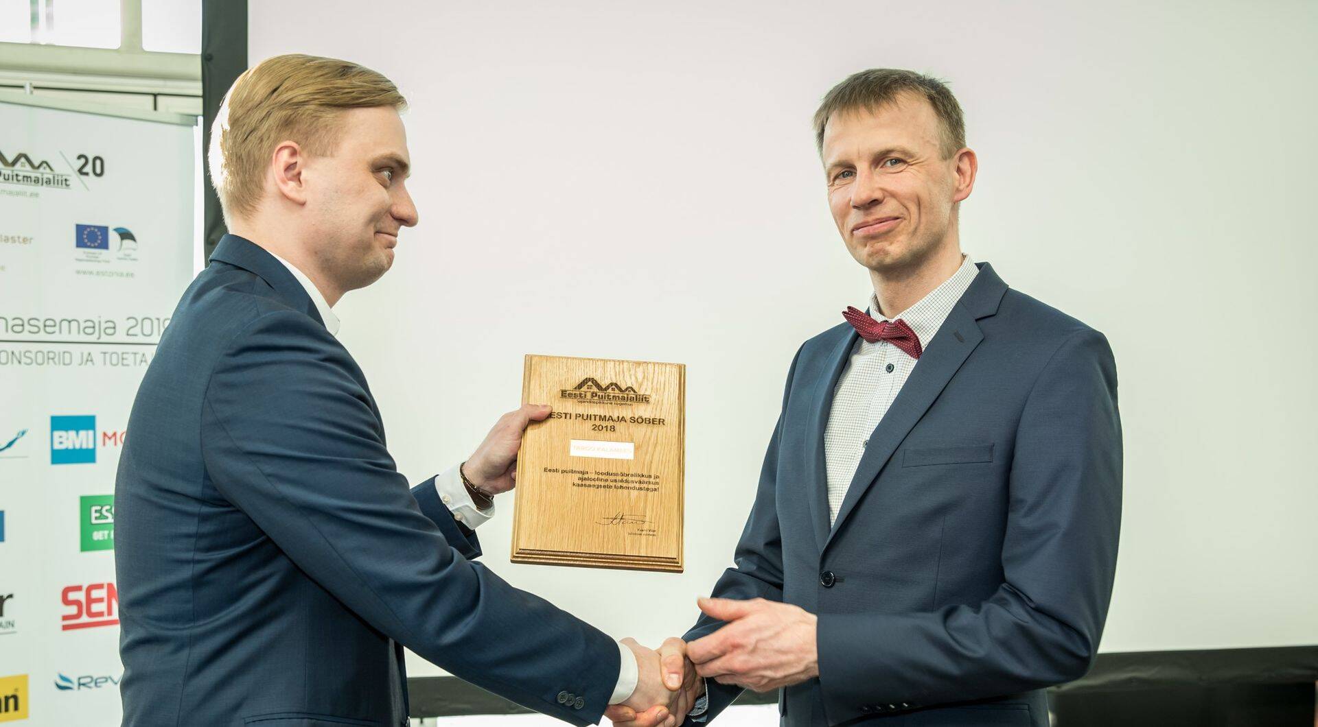 Puitmajaliit tunnustas aunimetusega „Eesti Puitmaja Sõber 2018“ Targo Kalameest.