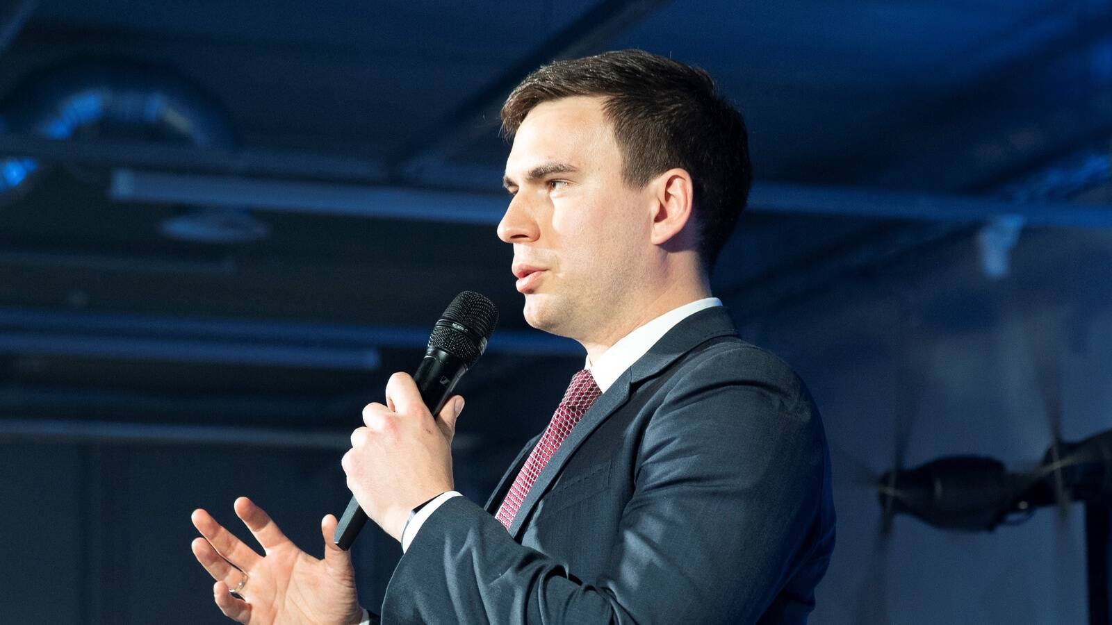 “Küberrünnaku ajal pidime minema vana hea Exceli peale,” ütles Hansabi tegevjuht Kristo Timberg.