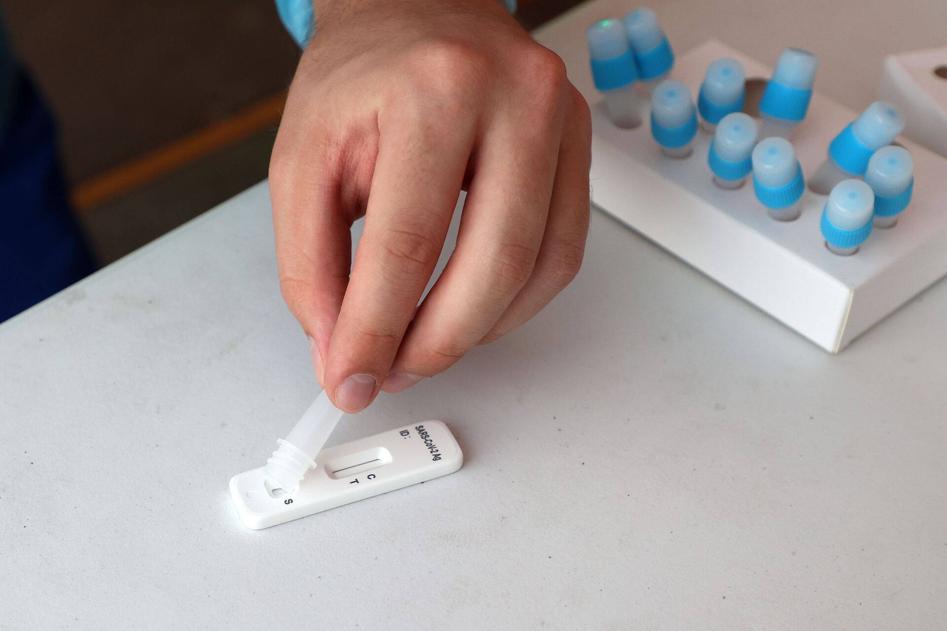PCR test. Pilt on illustreeriv.