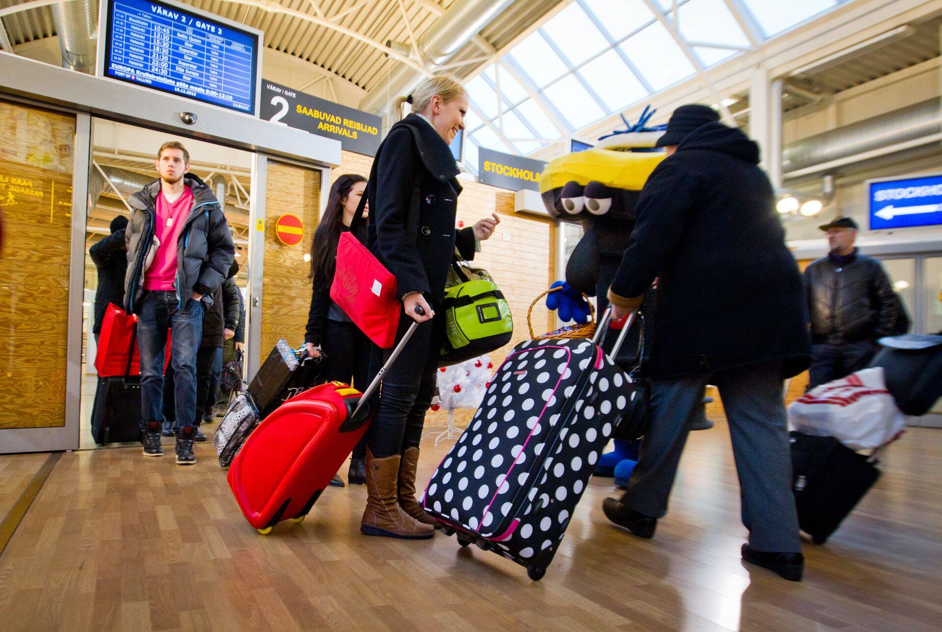 Туристы. Иллюстративное фоото.