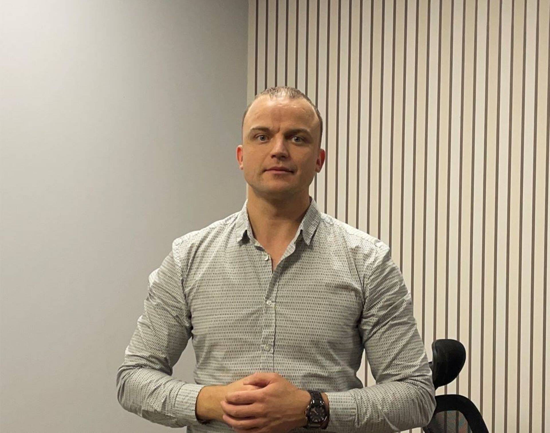 Poola arhitektuuribüroo Archipelag Studio ainumüüja Eestis on A.Northlandica OÜ, mille esindaja on Sven Allik