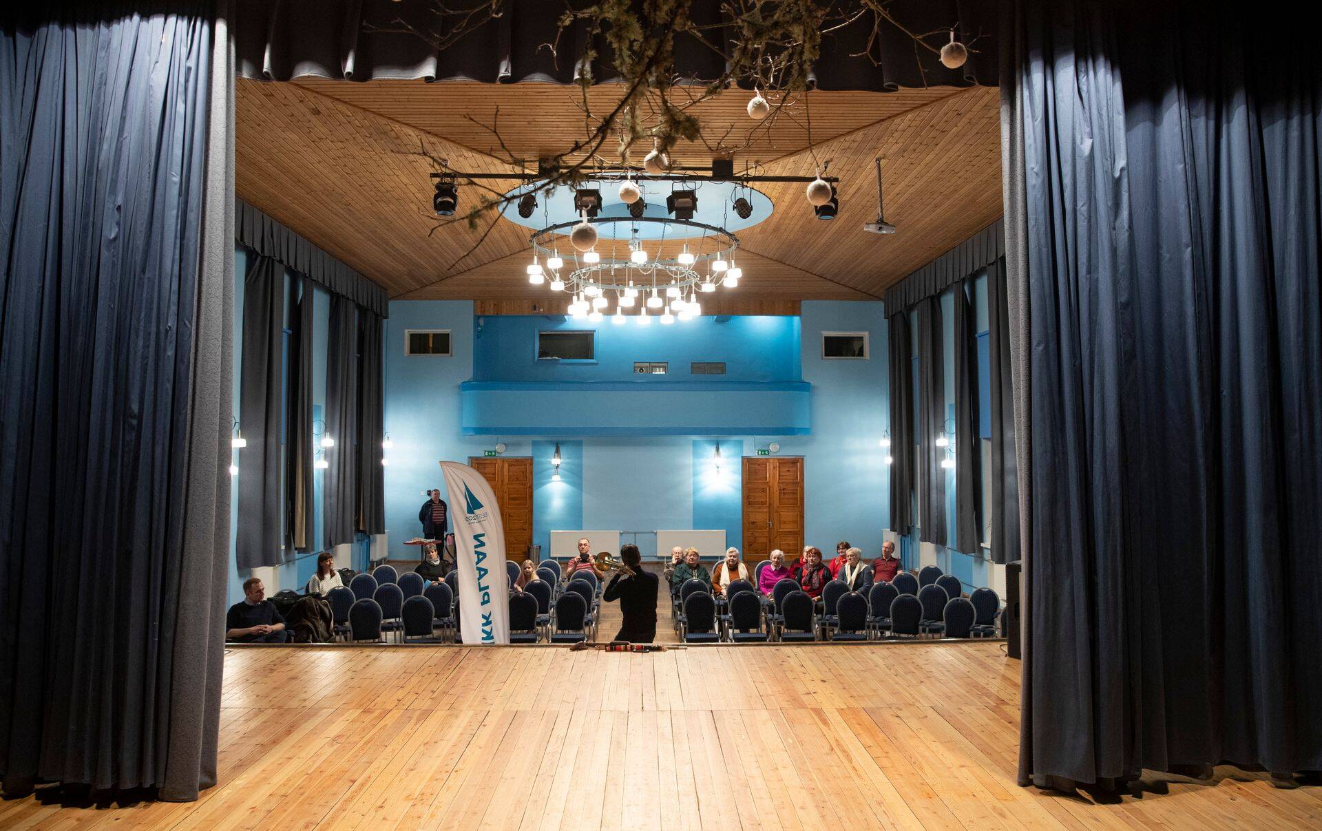 Ruslan Trochynskyi, Eesti 200, Järva- ja Viljandimaa.