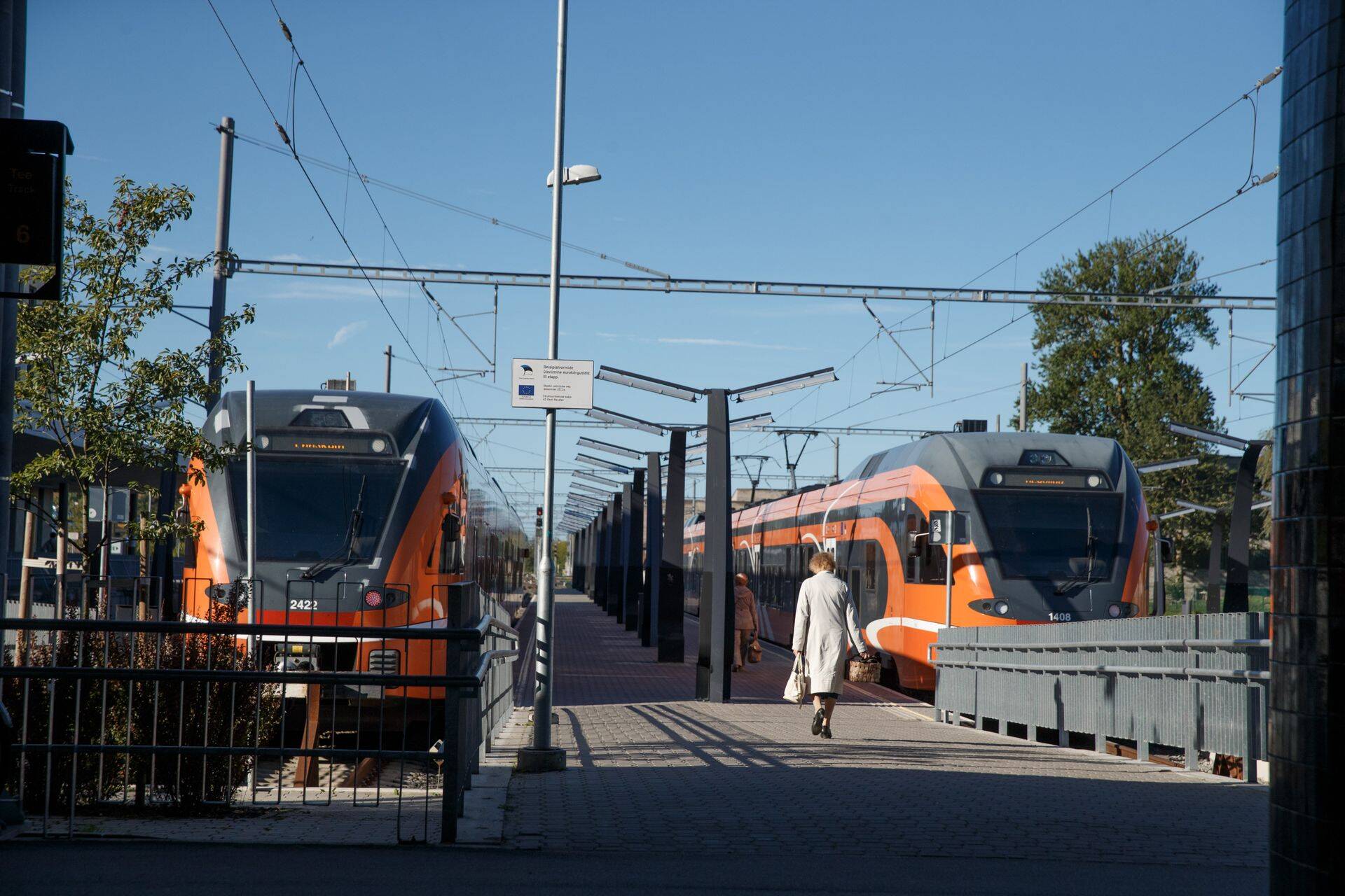 Kes tahab aprillis rongiga Tallinnast Tartusse sõita, peab arvestama, et mõnel päeval tuleb osa teest bussiga läbida.