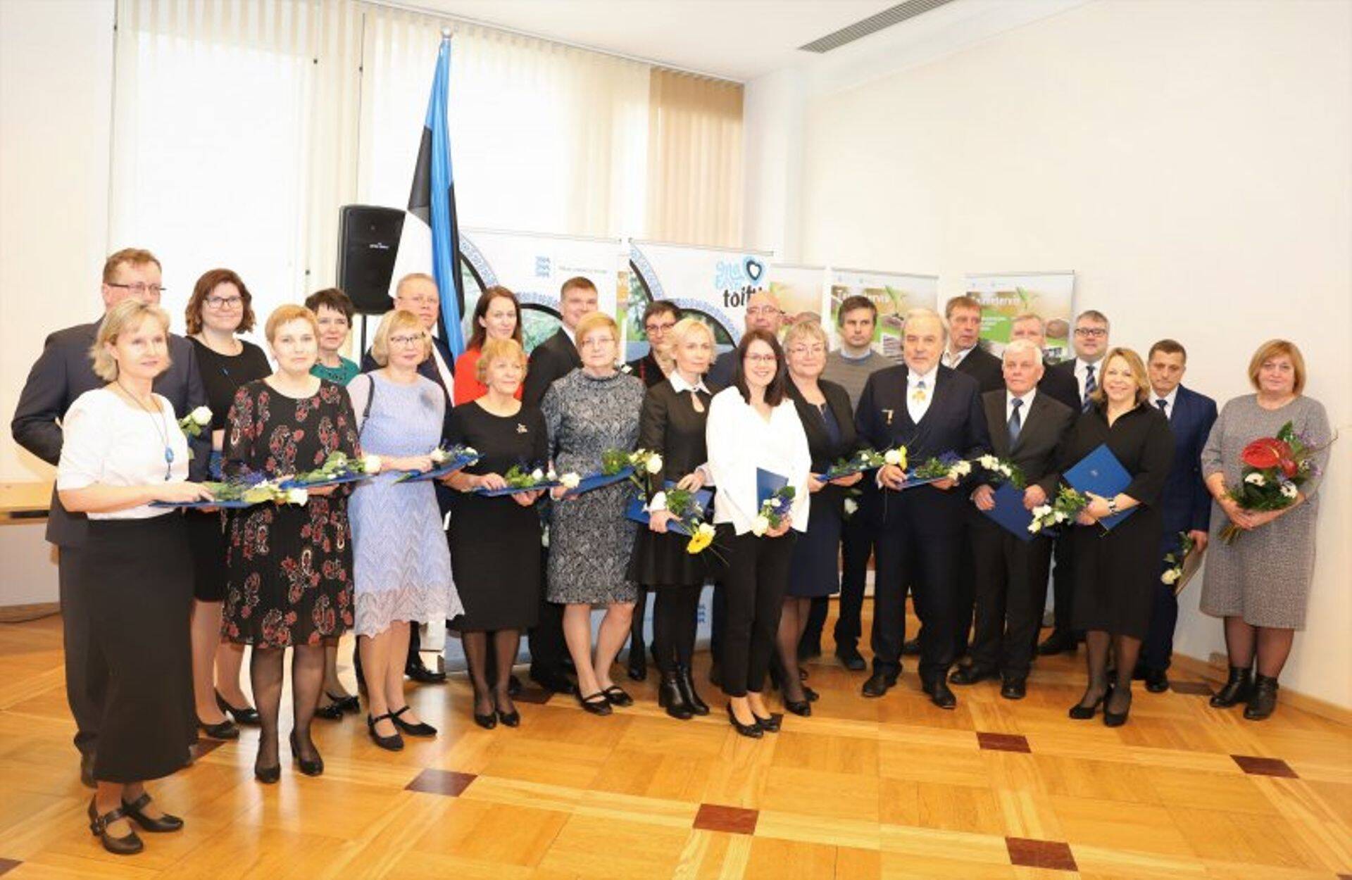 Maaeluministeeriumi teenetemärkidega tunnustatakse 26 inimest.