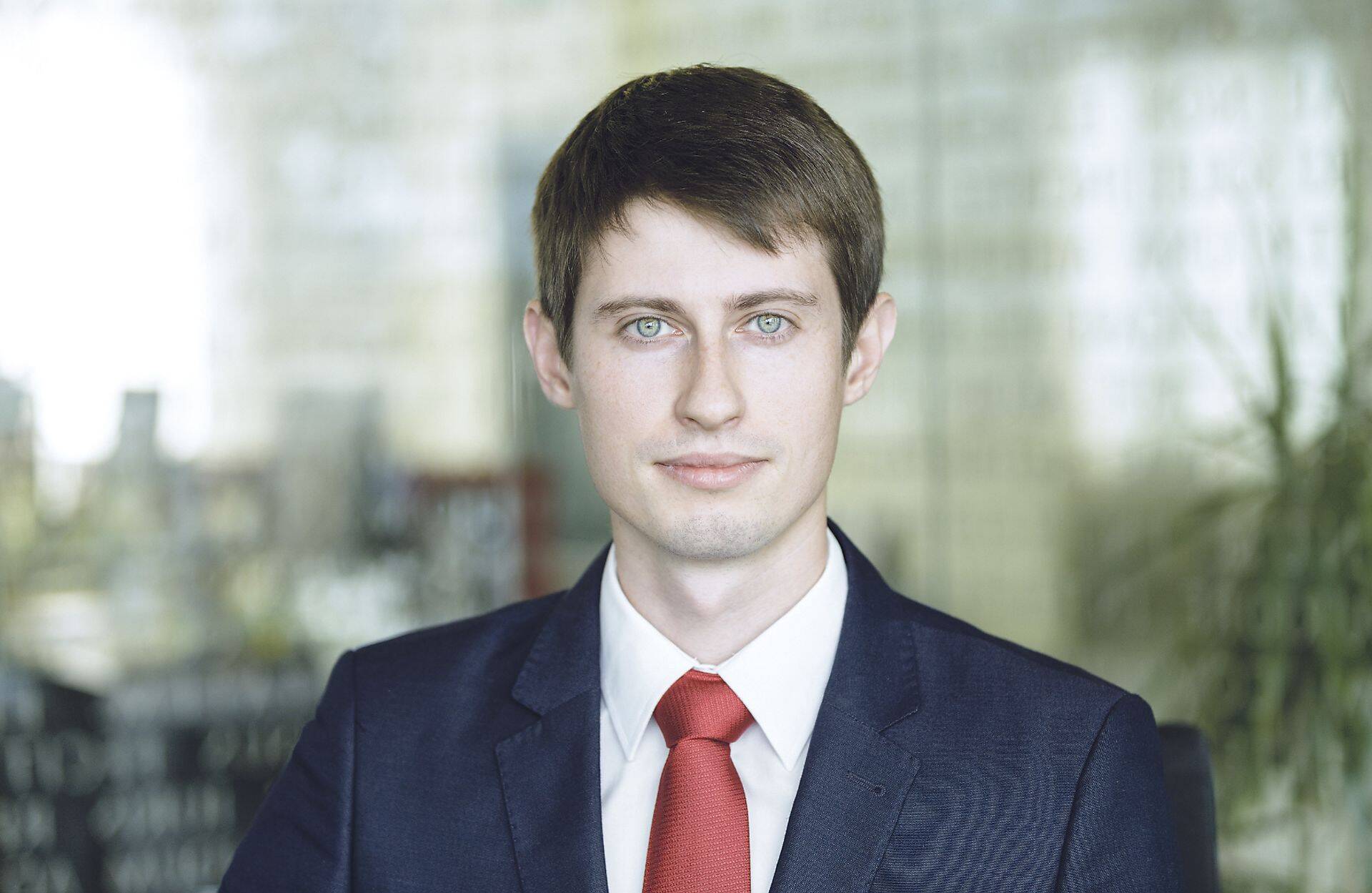 Никита Дивисенко адвокат адвокатское бюро VARUL.