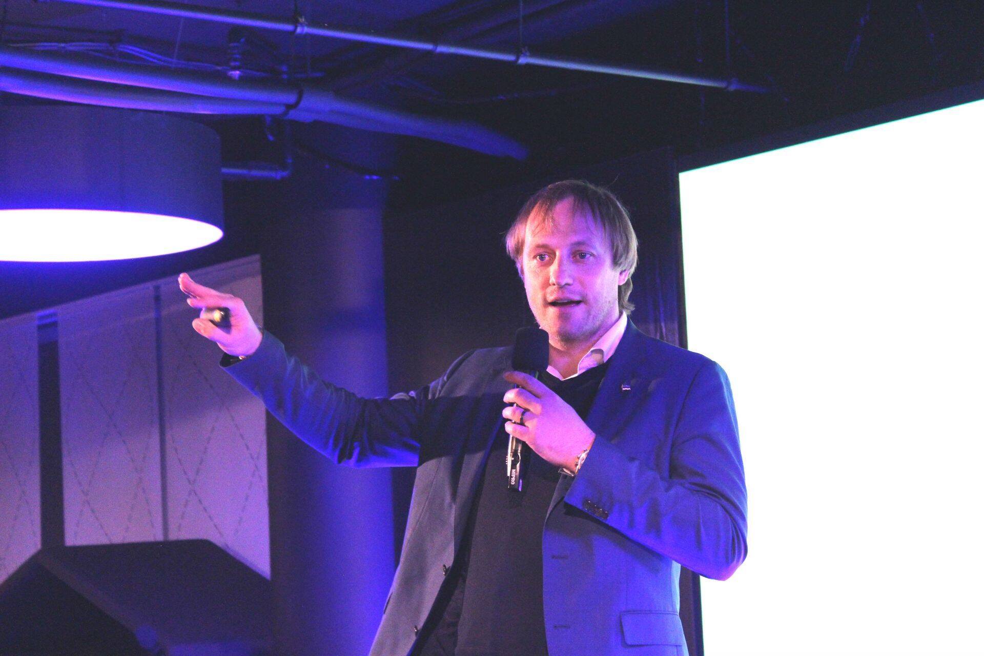 Taavi Kotka esinemas e-residentsuse teise sünnipäeva tähistamisel