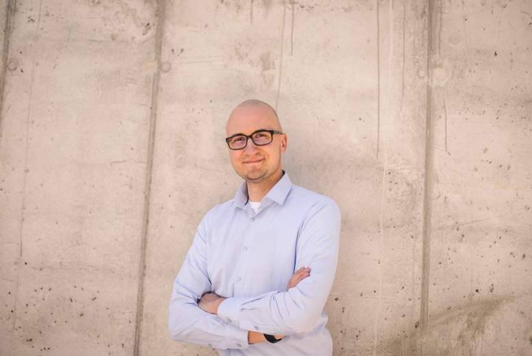 Psühhoterapeut Arturs Miksons