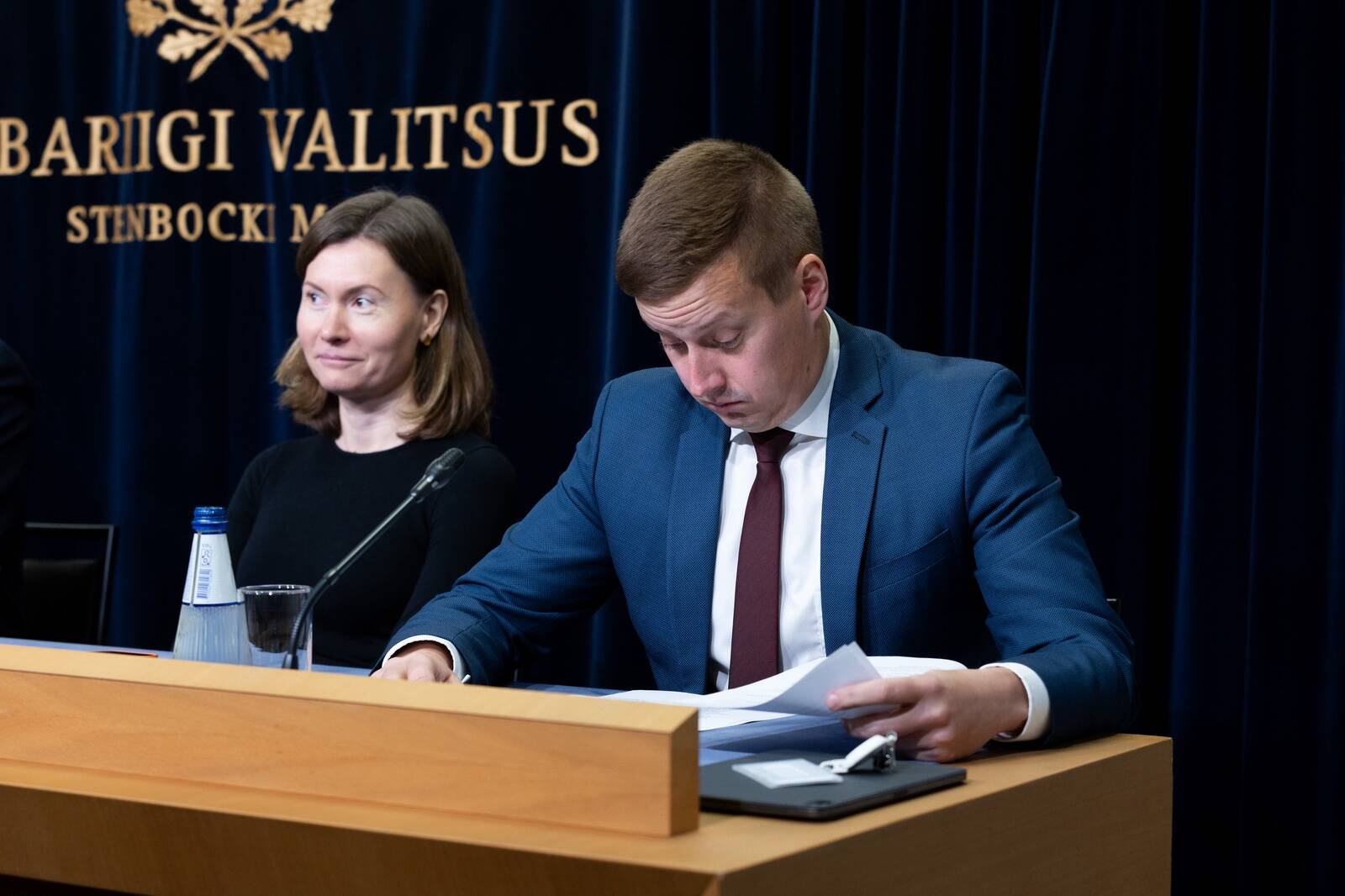 Majandus- ja tööstusminister Erkki Keldo rõhutas, et Rhenimetall poleks Eestisse tasuta tulnud, vaid andis ette kulukad tingimused.