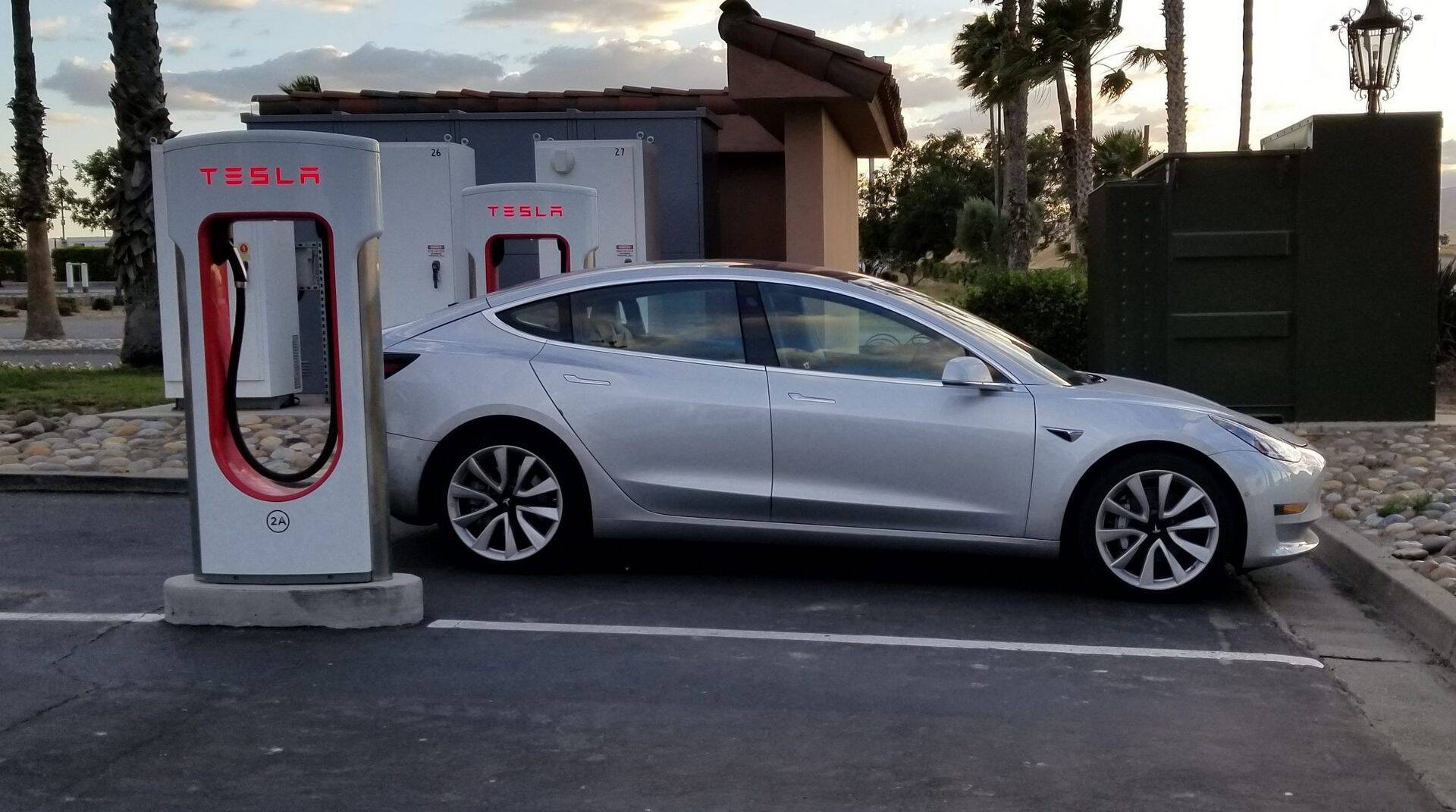 Акции Tesla взлетели после презентации