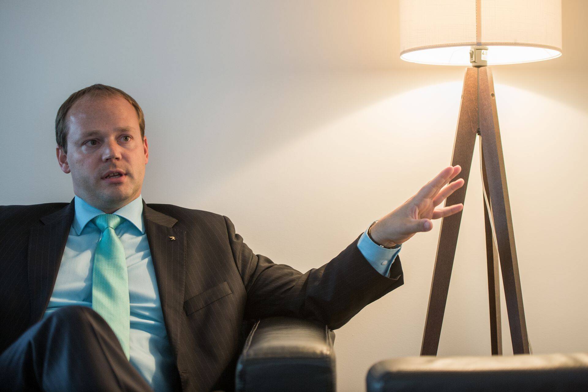 Riigihalduse minister Arto Aas selgitas, et riigivalitsemise reformiga lõpetatakse dubleerimine, vähendatakse riigivalitsust.