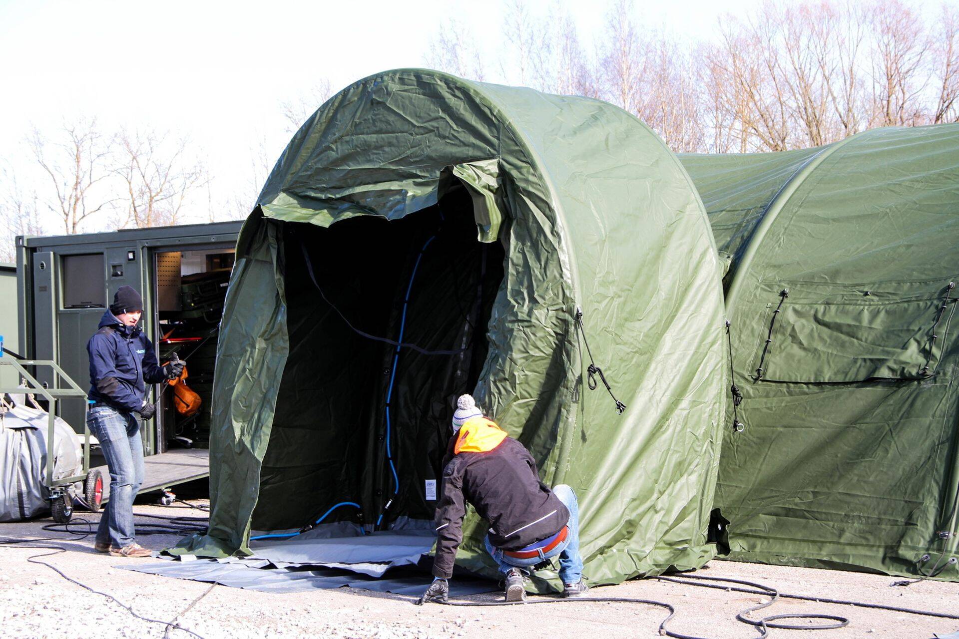 Kaitsejõudude välihaigla.