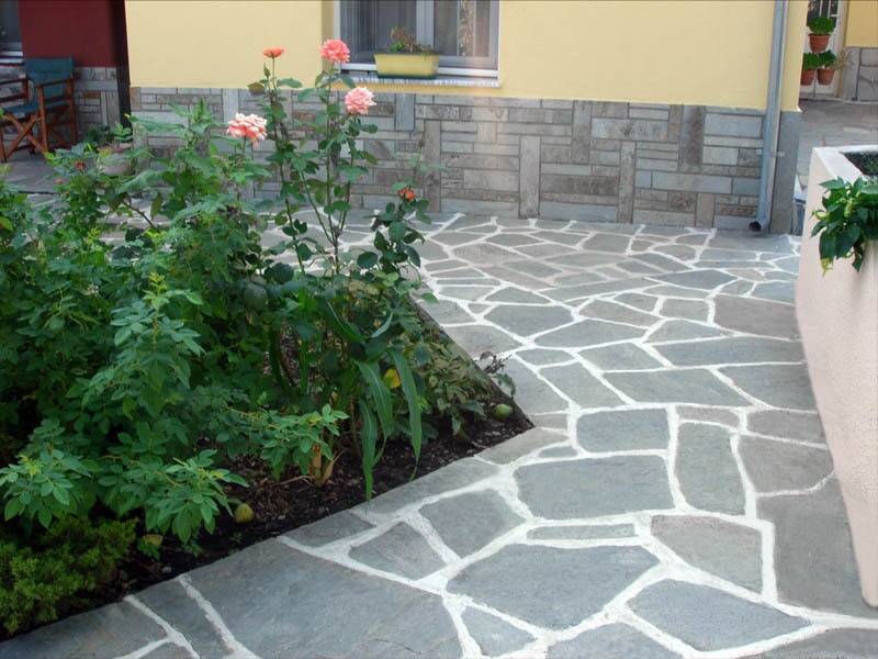 Kavala kvartsiit, vabakujulised plaadid