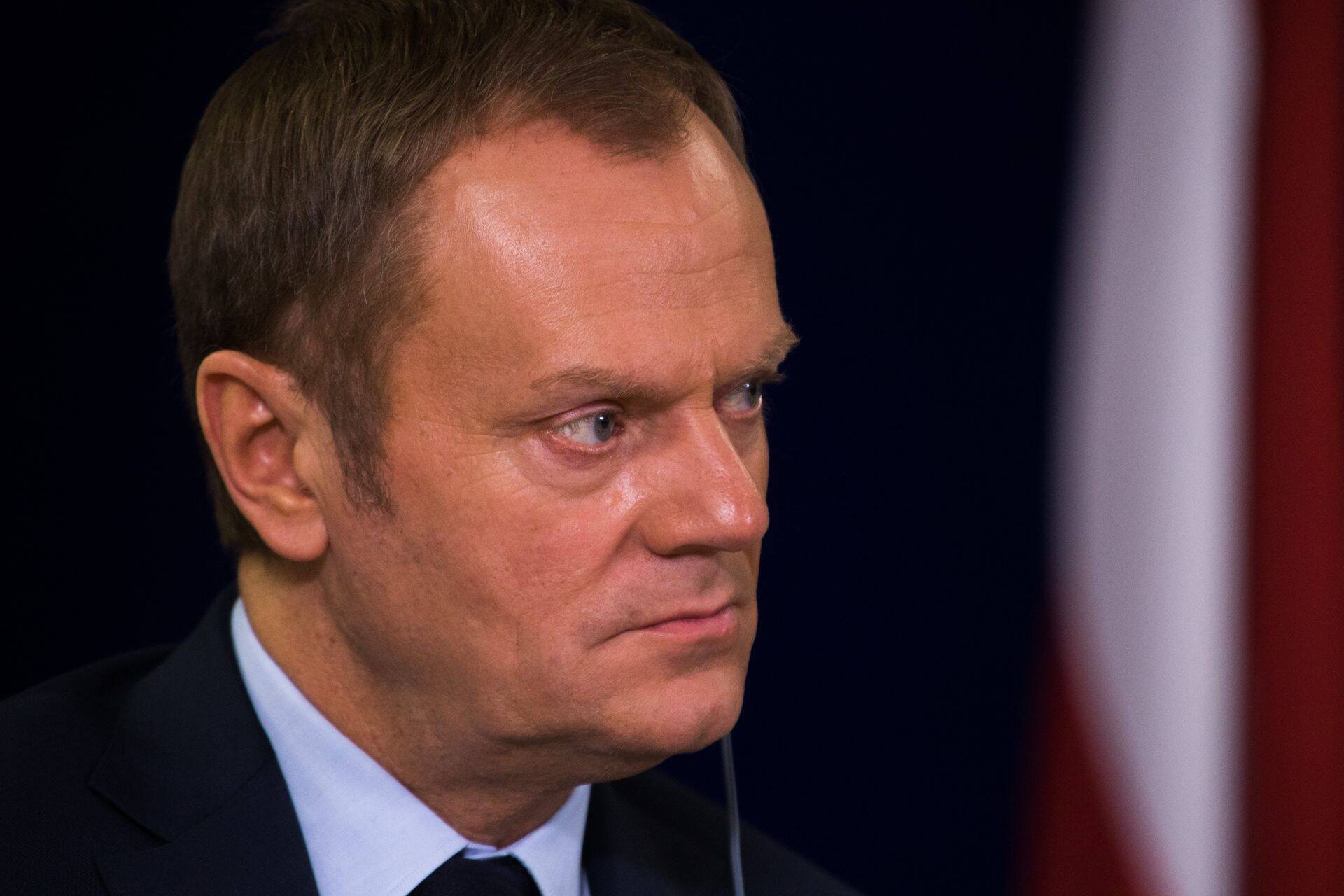 Премьер-министр Польши Дональд Туск созвал экстренное совещание кабмина.