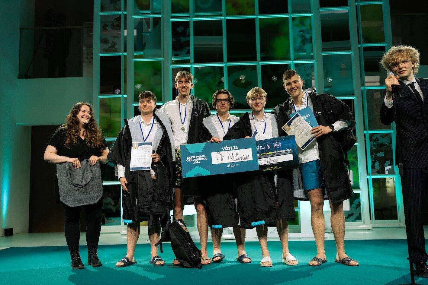 Nullivann придумали и вывели на рынок Расмус Мериранд, Оливер Иида, Расмус Педари, Элиас Микаэль Тейкари и Карл Эльмар Викат из 11-го класса гимназии Густава Адольфа.