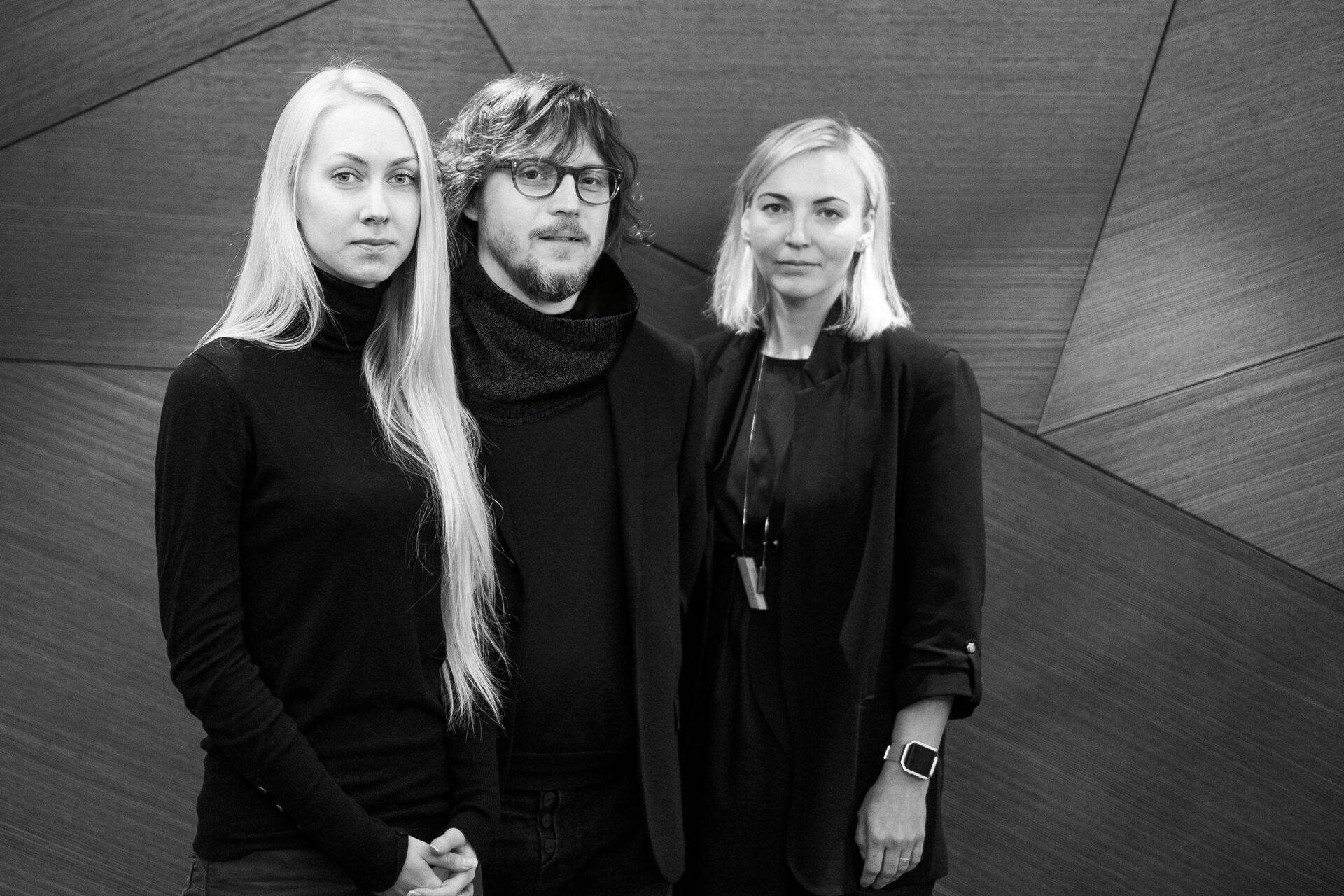 Öpiku maja arhitekt Mattias Agabus ja sisearhitektid Tiiu Saal ja Hannelore Kääramees.