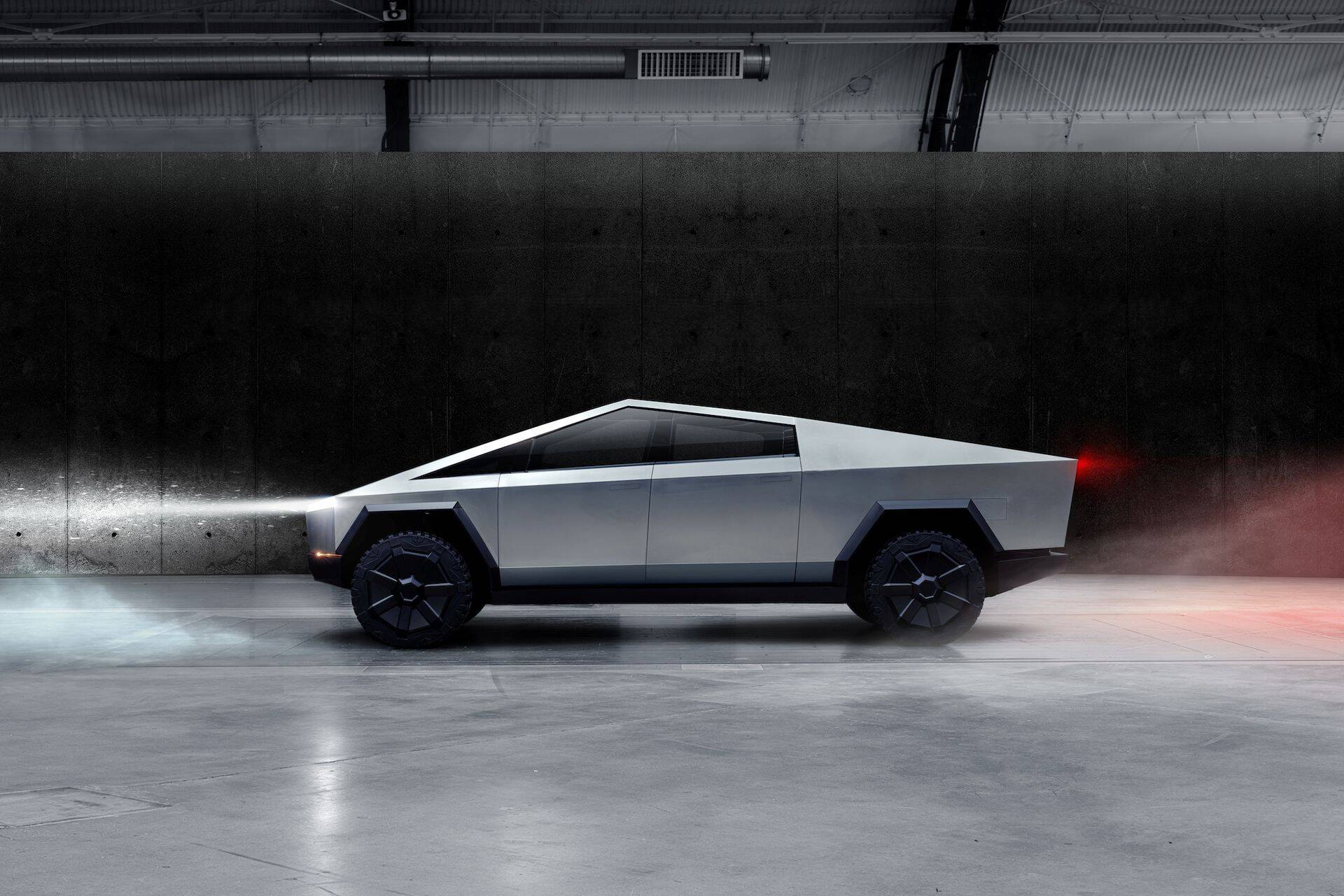 Tesla Cybertruck.