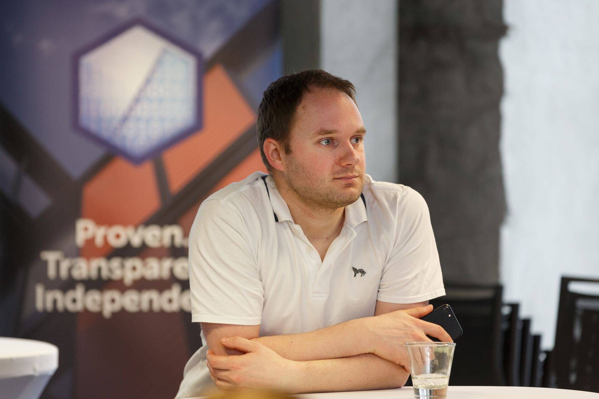 Kaspersky Labi analüütik Jornt wan der Wiel.