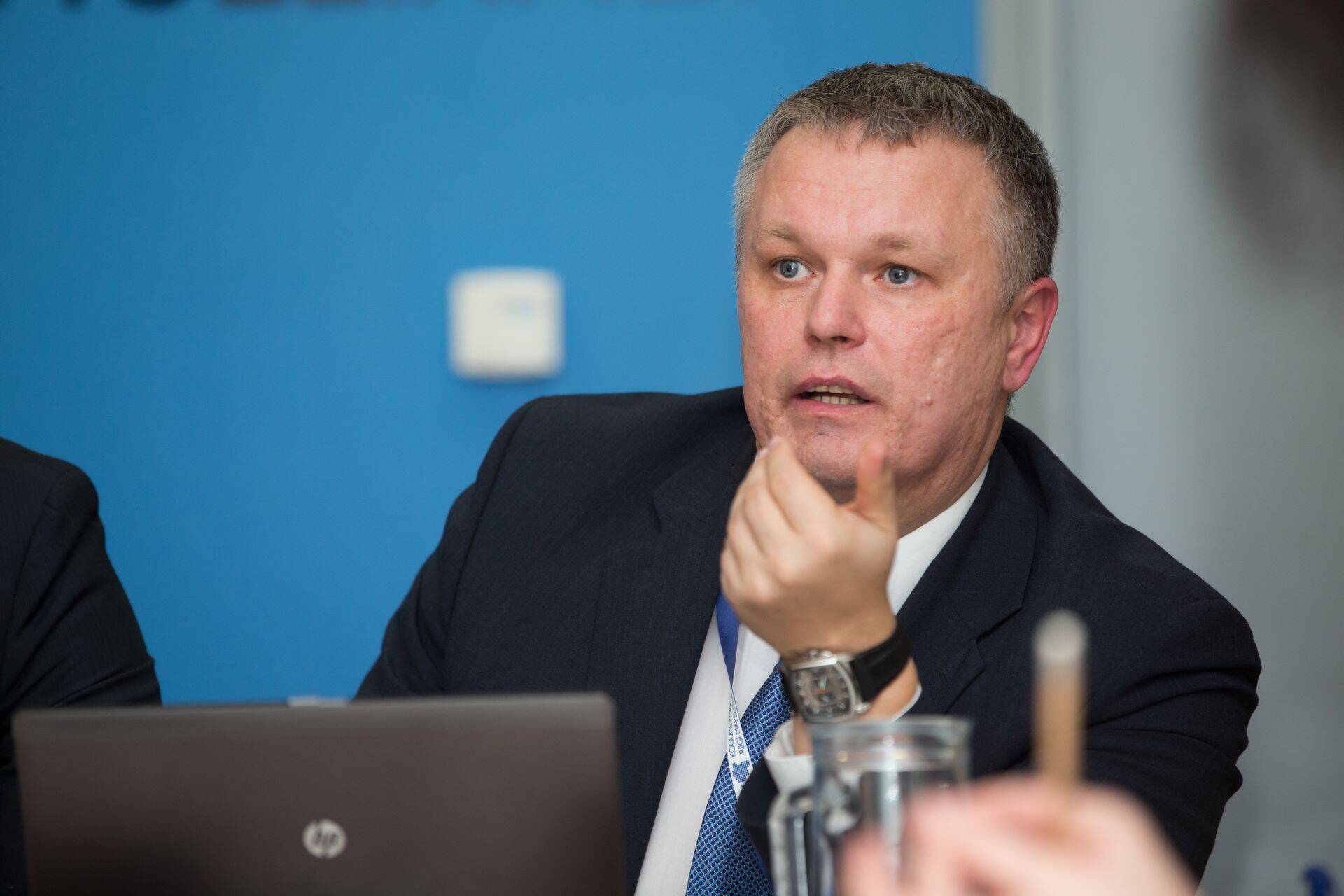 Maksu- ja tolliameti peadirektori Marek Helmi sõnul on uuendustest rohkem kasu kui kahju.