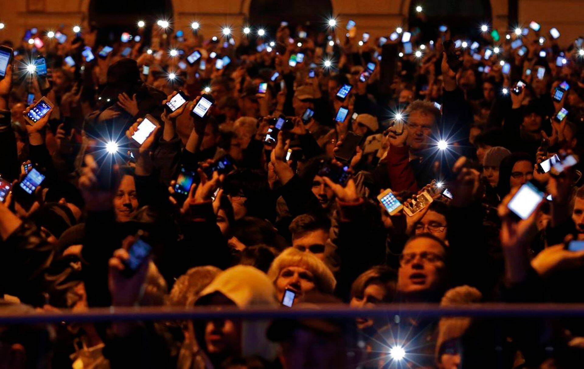 Internetimaksu vastu protestijad Budapestis