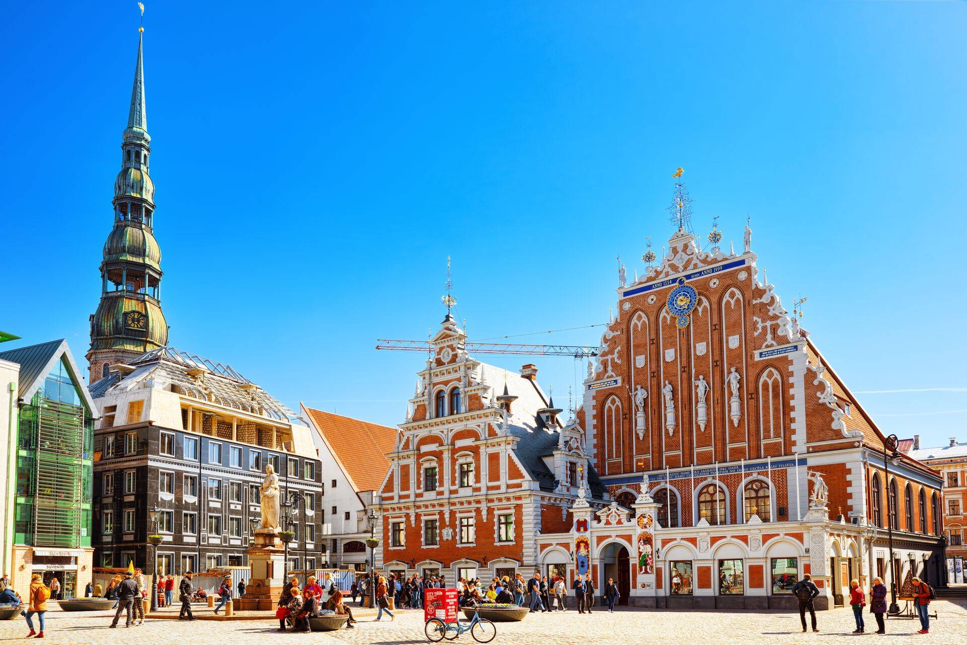 Туристическая пошлина в Риге составляет 1 евро за ночь.