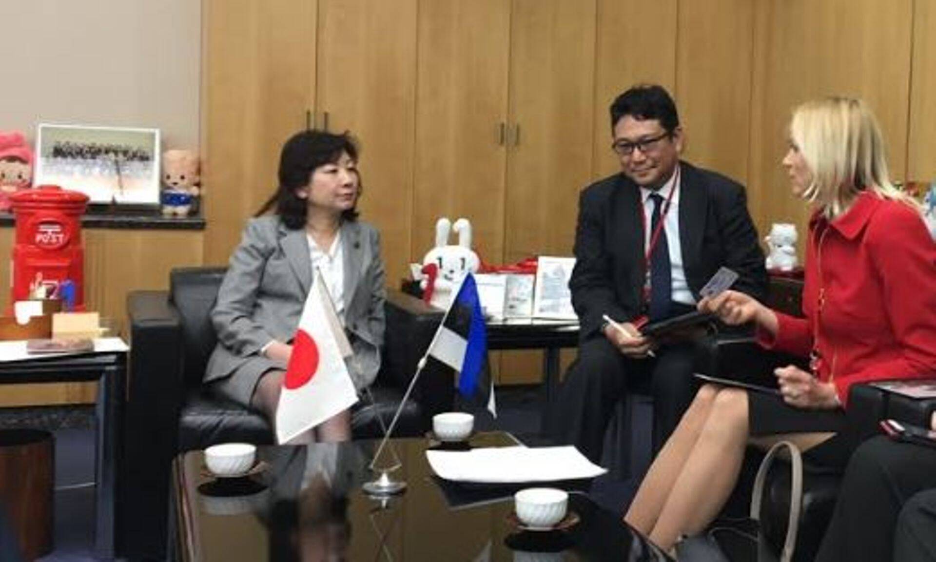 Ettevõtlus- ja infotehnoloogiaminister Urve Palo kohtumisel Tokyos.