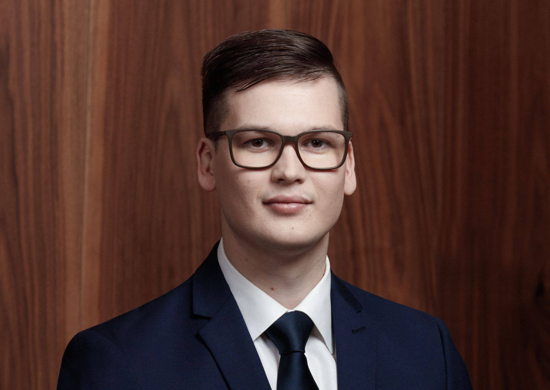 Uus Maa Ärikinnisvara maakler Erik Kallas