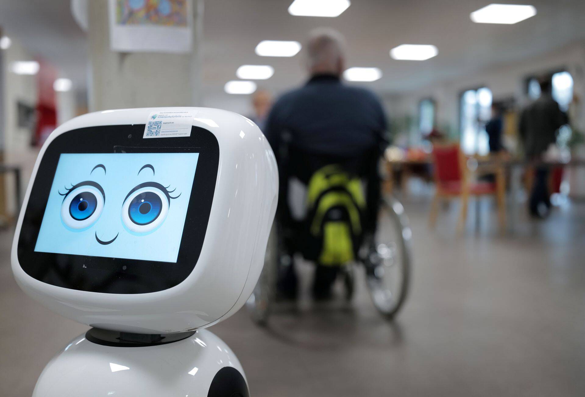 Saates "Lavajutud" kõlavas esinemises arutleti näiteks selle üle, kas ja millal võiksid robotid teenindajaid asendada.