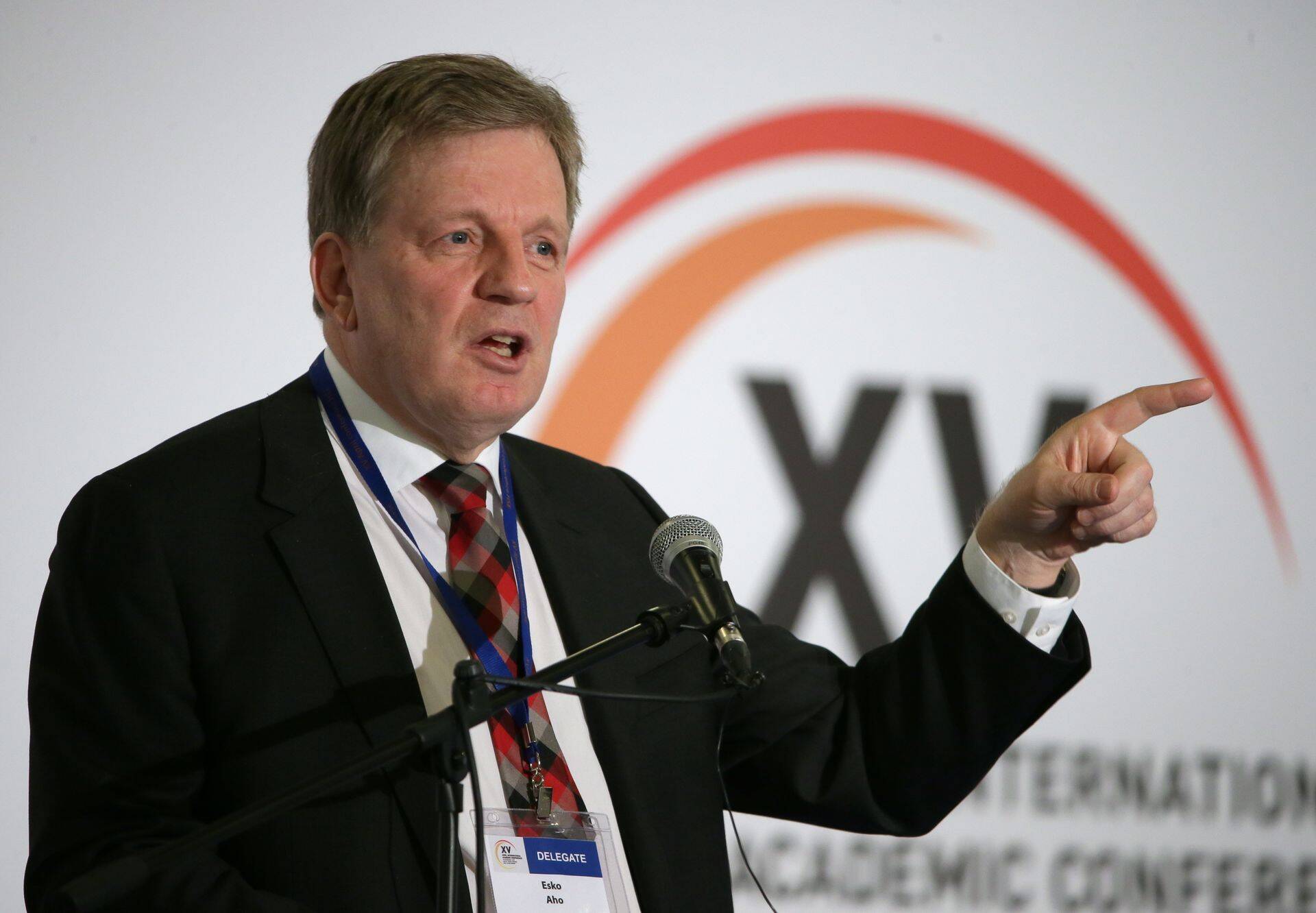 Soome endine peaminister Esko Aho Moskvas Vene-Soome kaubanduskoja üritusel.