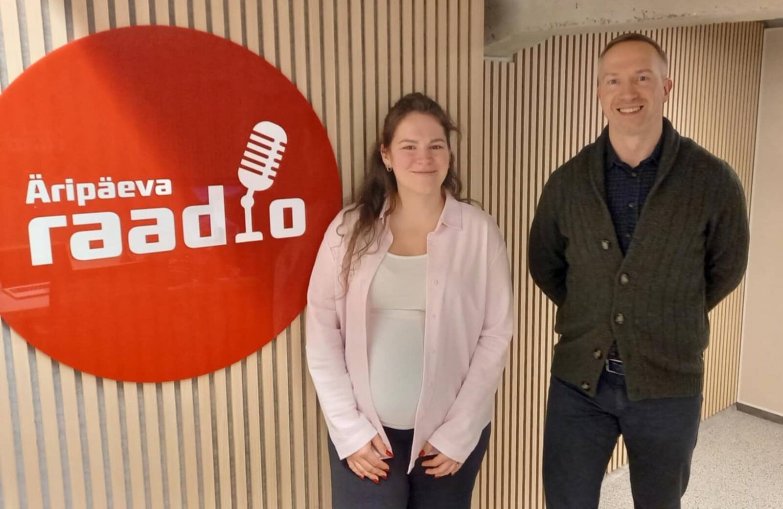 Montonio tootejuht Maria Häling ja Logistika Pluss juhatuse liige Andri Piik.