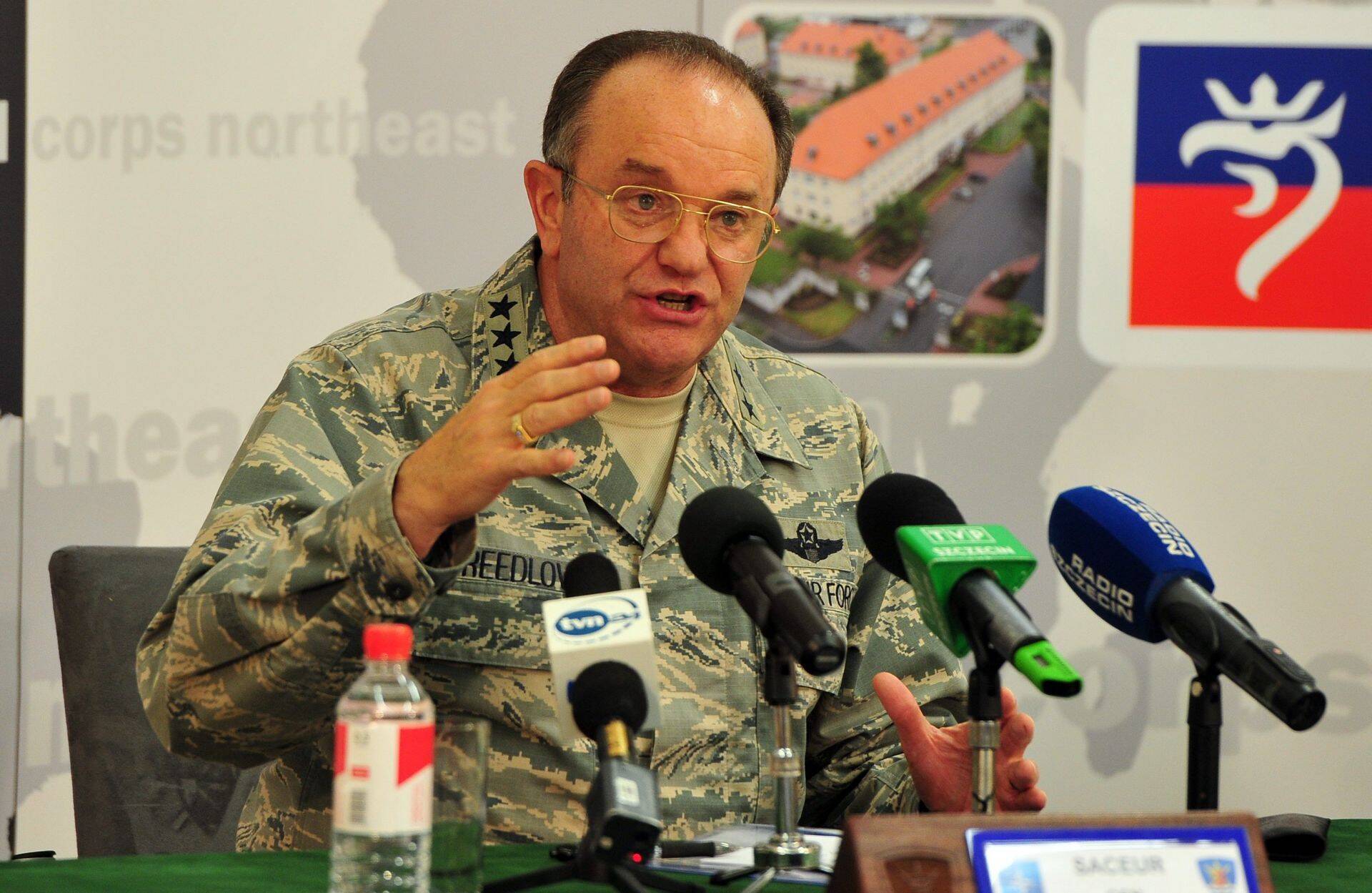 NATO kindral Philip Breedlove Poolas.