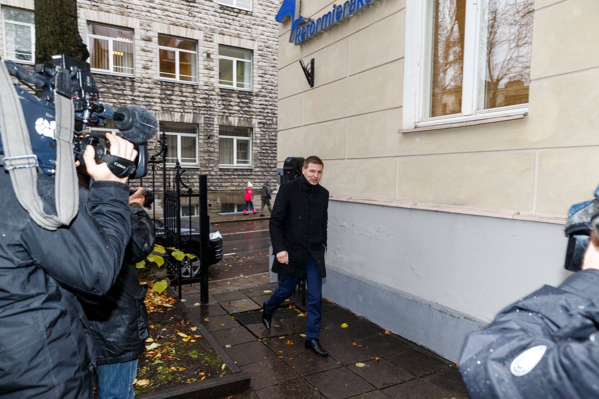 Reformierakonna juhatuse kohtumine erakonna auesimehe Siim Kallasega.