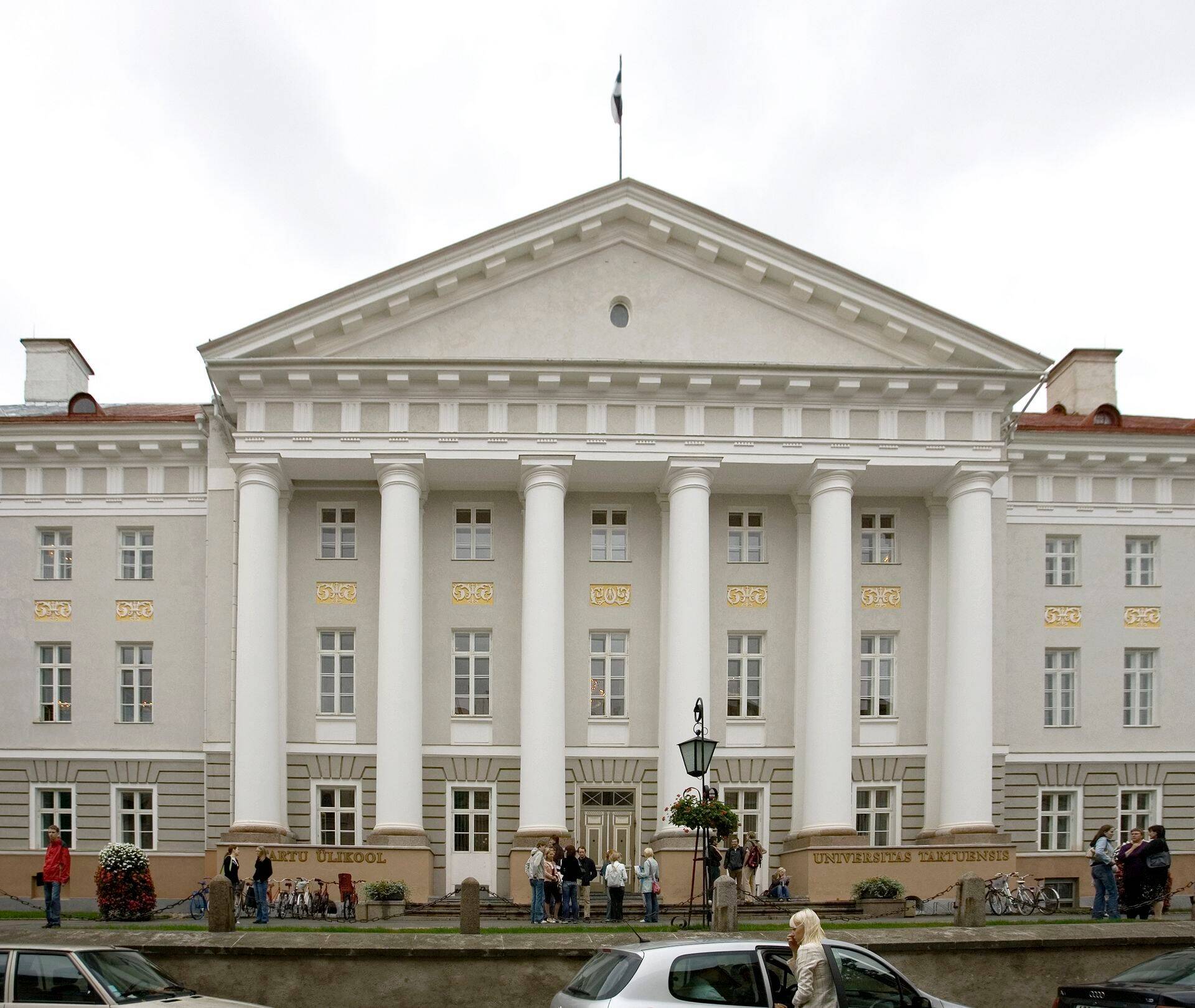 Tartu ülikooli peahoone.