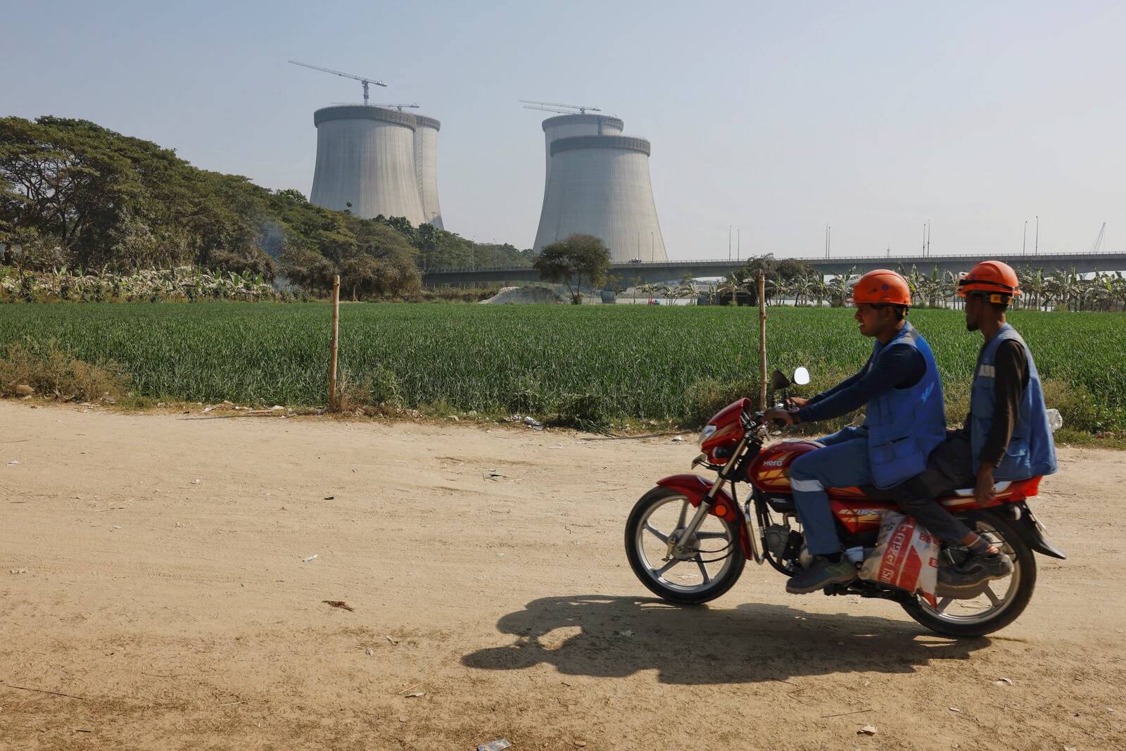 Kolmandik maailma tuumaenergia arendustest tuleb Venemaalt. Fotol on Bangladeshi Ruppuri tuumajaama ehitus.