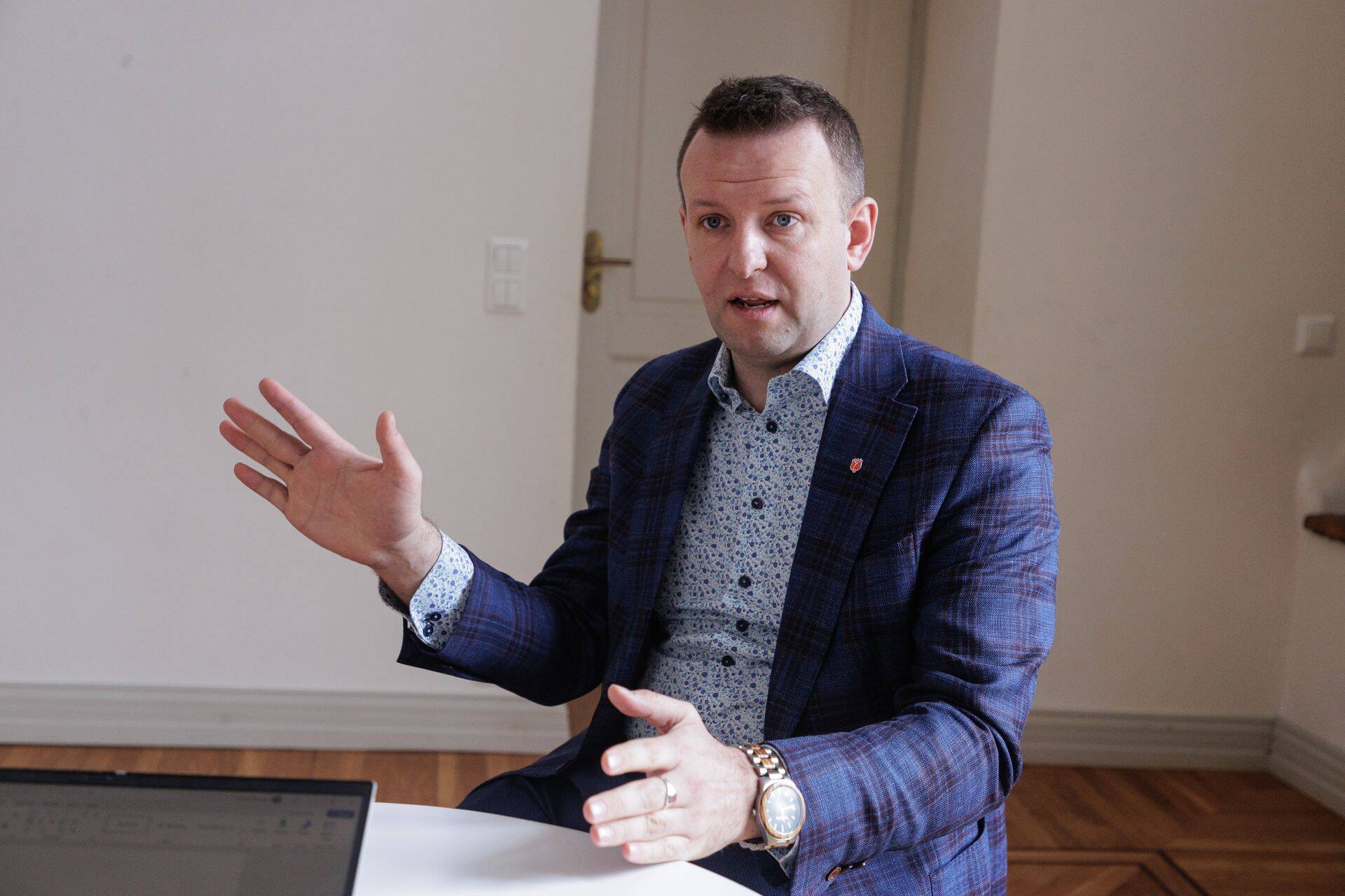 Sotsiaaldemokraatliku erakonna juhatuse esimees Lauri Läänemets.