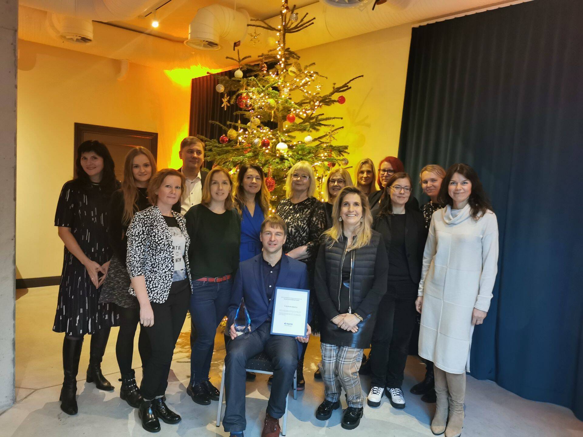 Eesti Kommunikatsioonijuhtide Liidu aastaauhinna üleandmine leidis aset ürituste salongis Biblioteq.