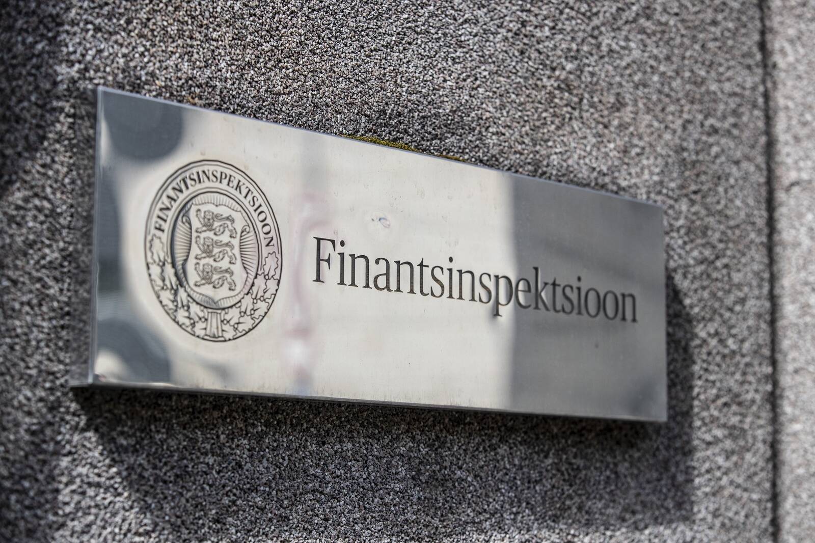 Finantsinspektsioon on üks asutustest, mis peaks järelevalvet tegema. Käed jäävad inspektsiooni enda hinnangul tegutsemiseks aga lühikeseks.