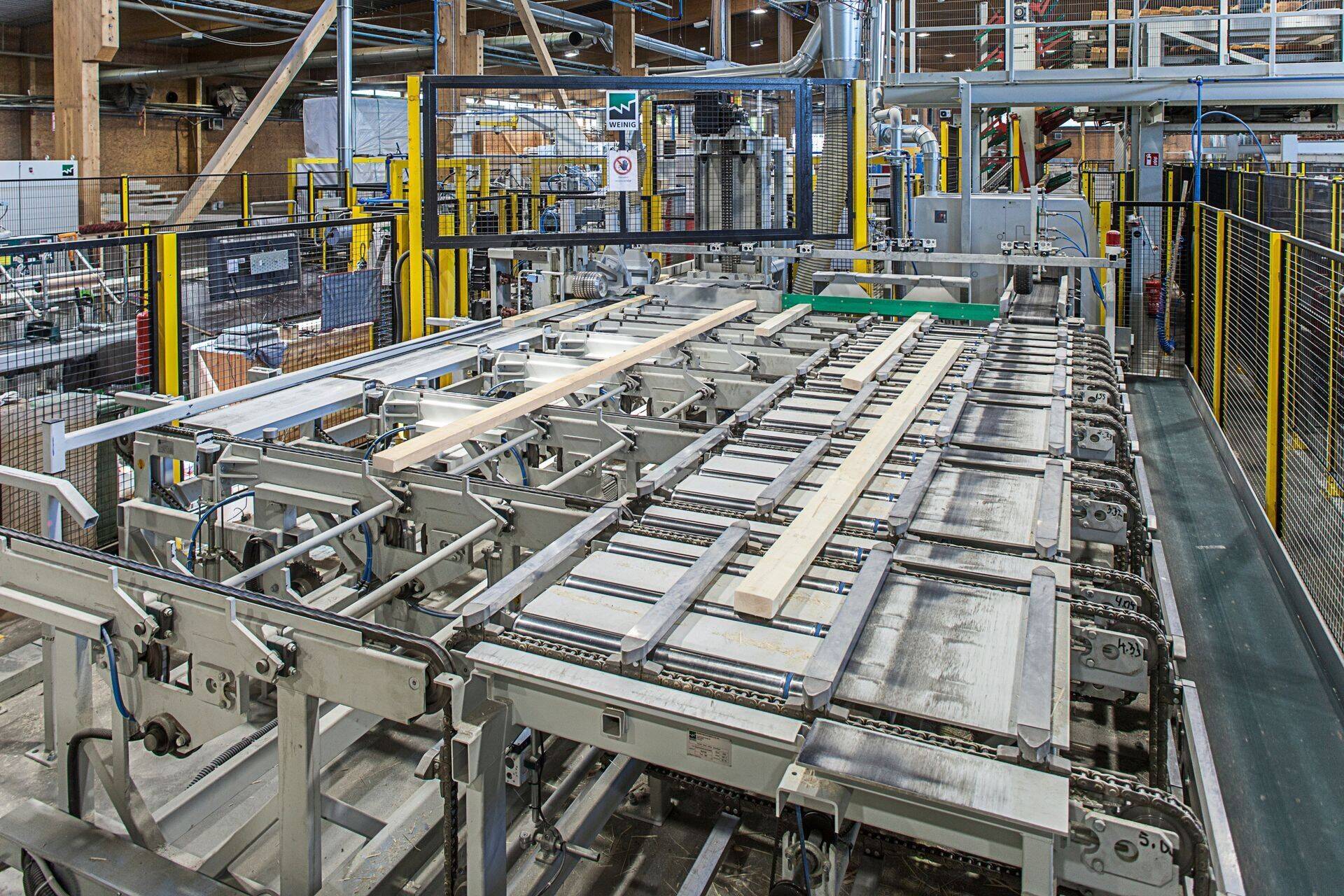 Eelmise rahastusperioodi samalaadsest toetusest sai tuge Palmako oma Kavastu liimpuittoodete tehase tootmisliini uuendamiseks.